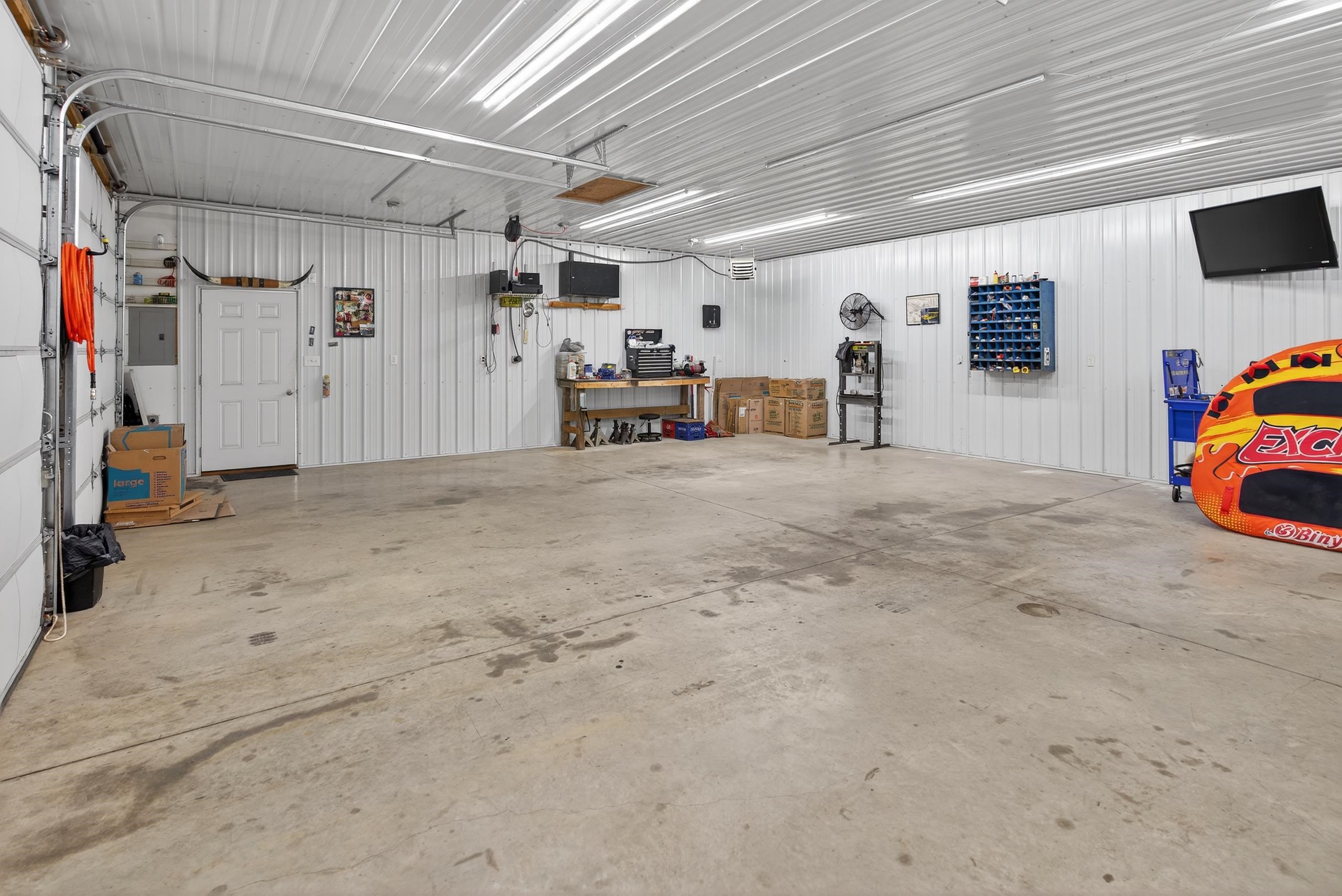 150 Cottonwood Dr, Leitchfield, Kentucky 42754, 3 Bedrooms Bedrooms, ,2 BathroomsBathrooms,Single Family Residence,For Sale,Cottonwood Dr,93939