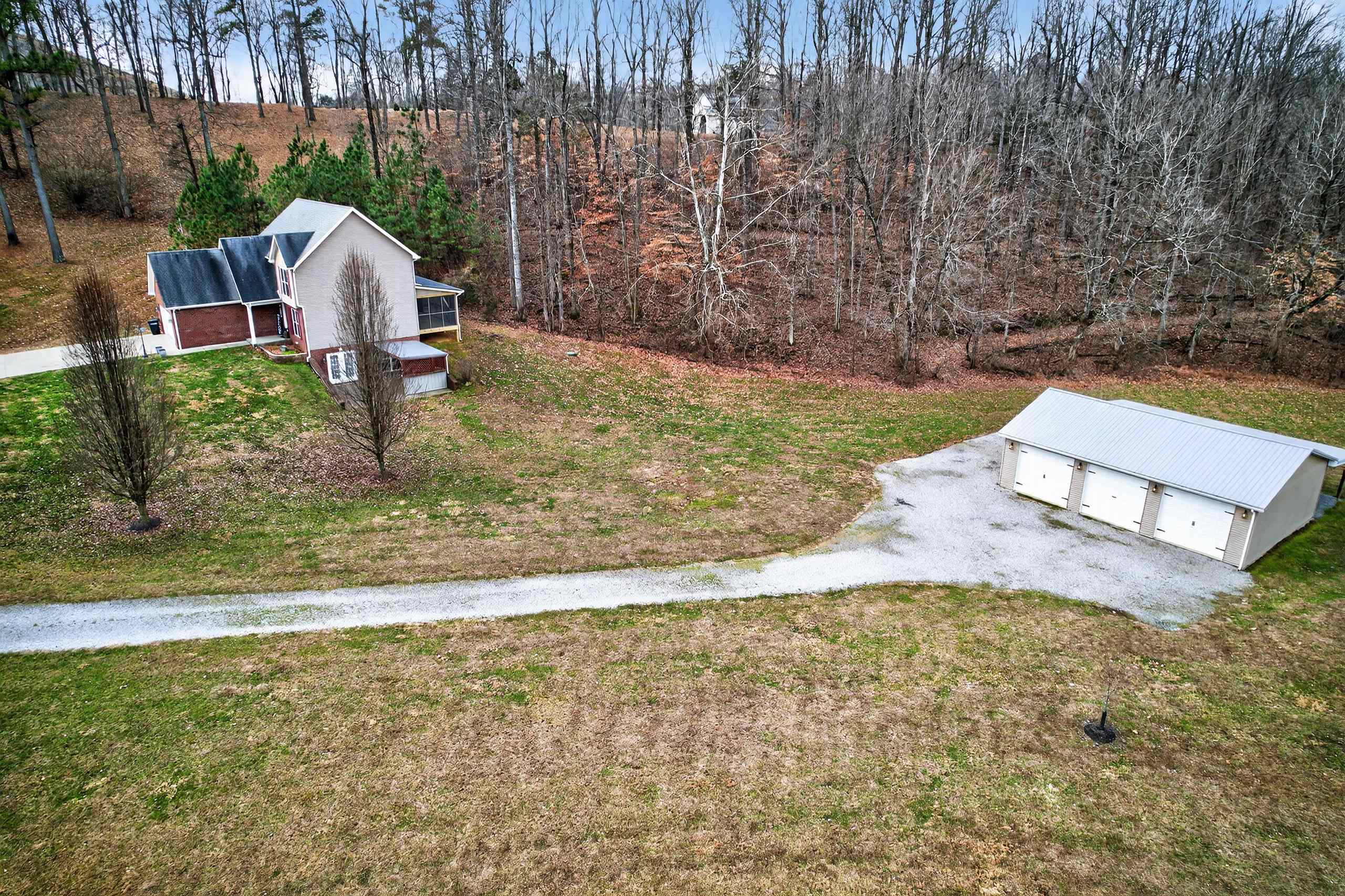 150 Cottonwood Dr, Leitchfield, Kentucky 42754, 3 Bedrooms Bedrooms, ,2 BathroomsBathrooms,Single Family Residence,For Sale,Cottonwood Dr,93939