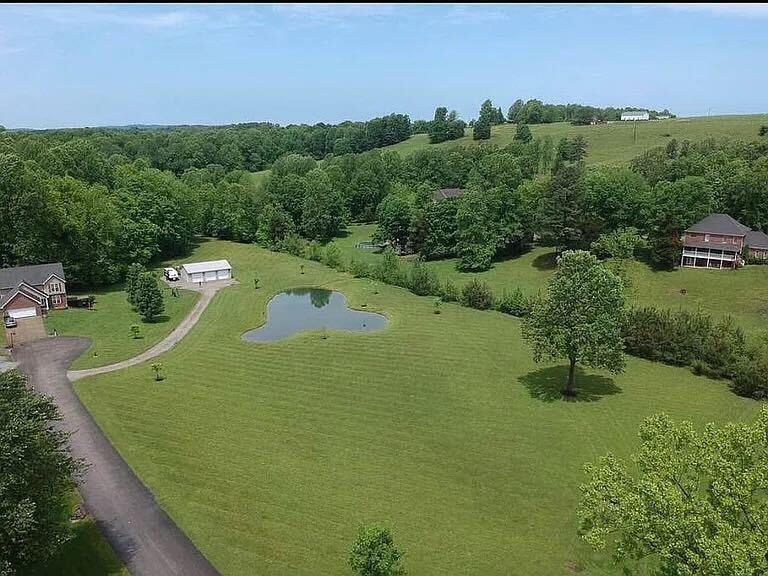 150 Cottonwood Dr, Leitchfield, Kentucky 42754, 3 Bedrooms Bedrooms, ,2 BathroomsBathrooms,Single Family Residence,For Sale,Cottonwood Dr,93939