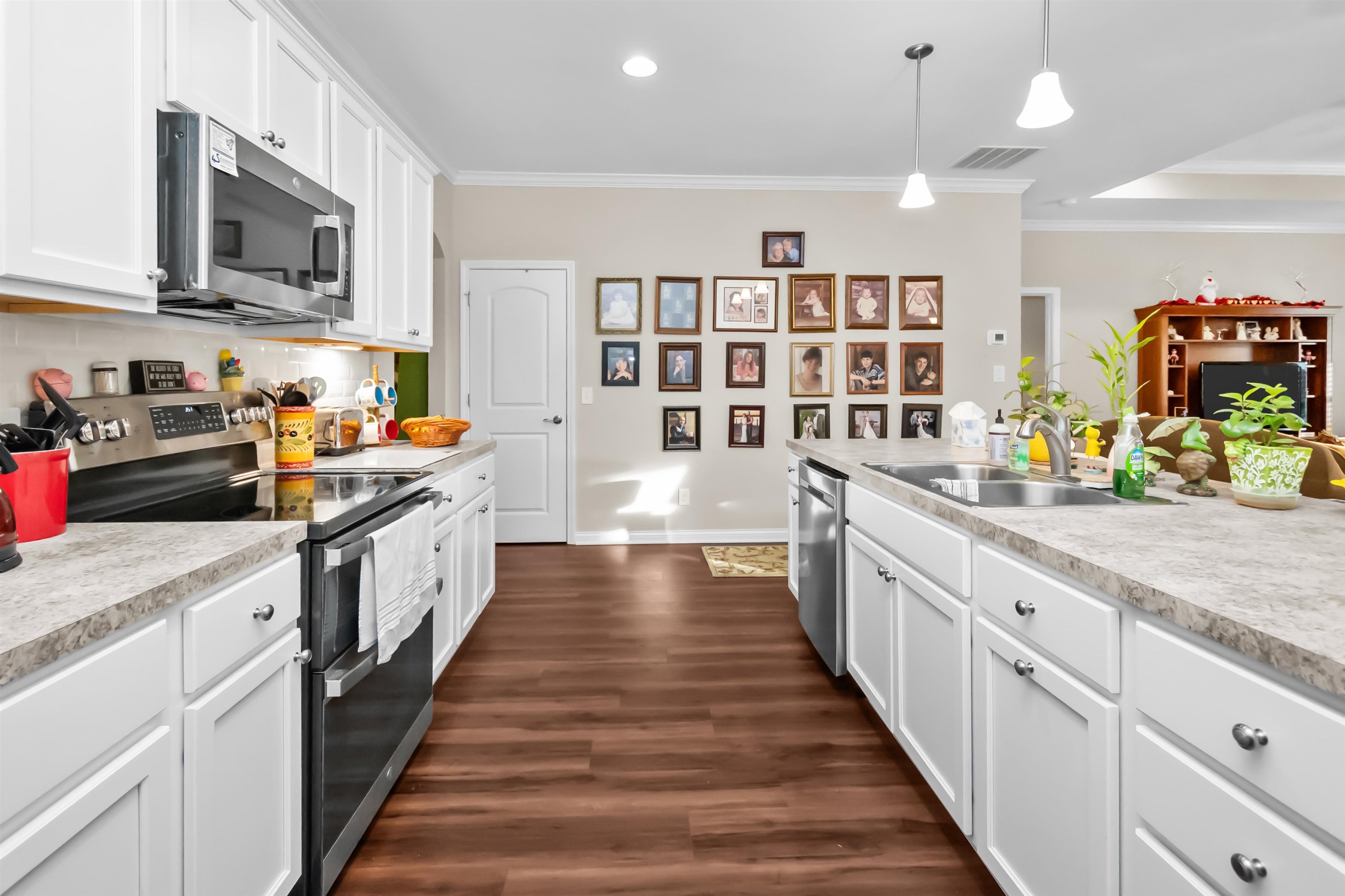 5007 Seabiscuit Loop, Owensboro, Kentucky 42301, 3 Bedrooms Bedrooms, ,2 BathroomsBathrooms,Single Family Residence,For Sale,Seabiscuit Loop,93941