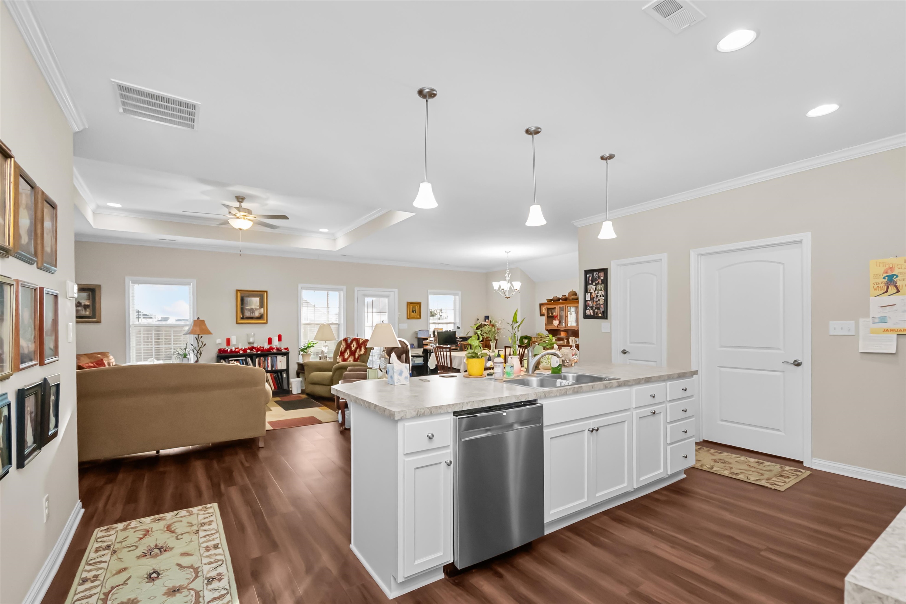 5007 Seabiscuit Loop, Owensboro, Kentucky 42301, 3 Bedrooms Bedrooms, ,2 BathroomsBathrooms,Single Family Residence,For Sale,Seabiscuit Loop,93941