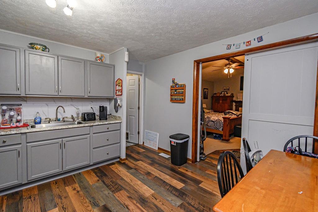 5436 Gerald Dr, Owensboro, Kentucky 42301, 4 Bedrooms Bedrooms, ,1 BathroomBathrooms,Single Family Residence,For Sale,Gerald Dr,93942