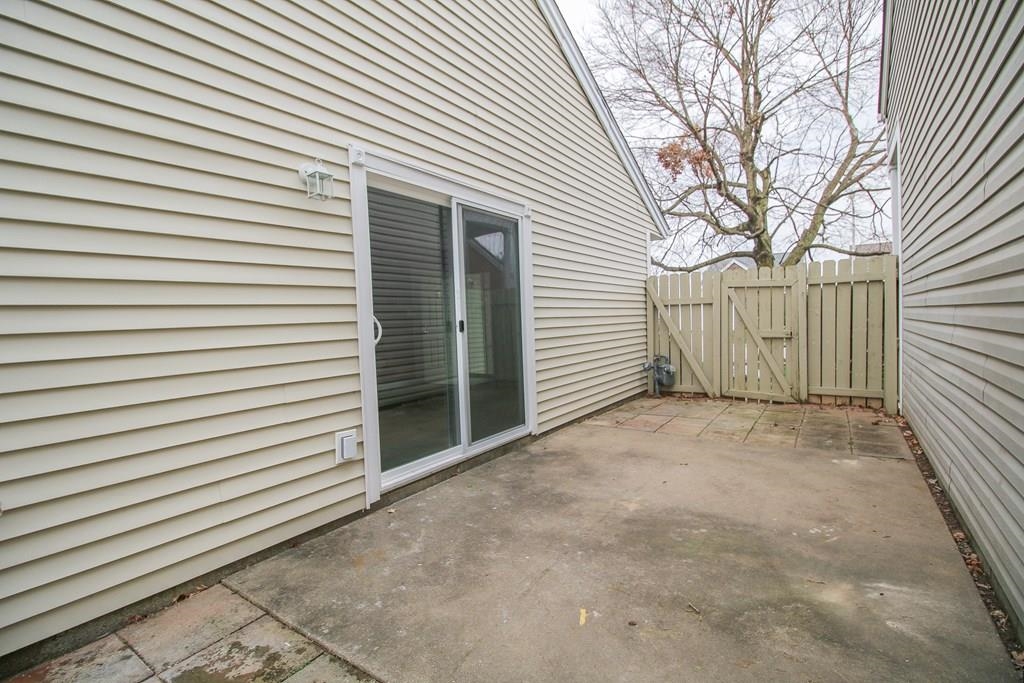 2405 Elder Drive, Owensboro, Kentucky 42301, 2 Bedrooms Bedrooms, ,1 BathroomBathrooms,Single Family Residence,For Sale,Elder Drive,93943