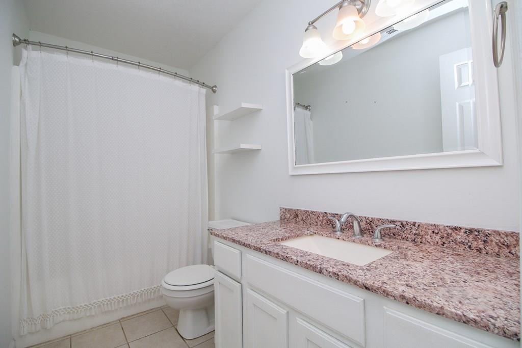 2405 Elder Drive, Owensboro, Kentucky 42301, 2 Bedrooms Bedrooms, ,1 BathroomBathrooms,Single Family Residence,For Sale,Elder Drive,93943