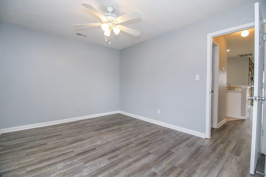 2405 Elder Drive, Owensboro, Kentucky 42301, 2 Bedrooms Bedrooms, ,1 BathroomBathrooms,Single Family Residence,For Sale,Elder Drive,93943