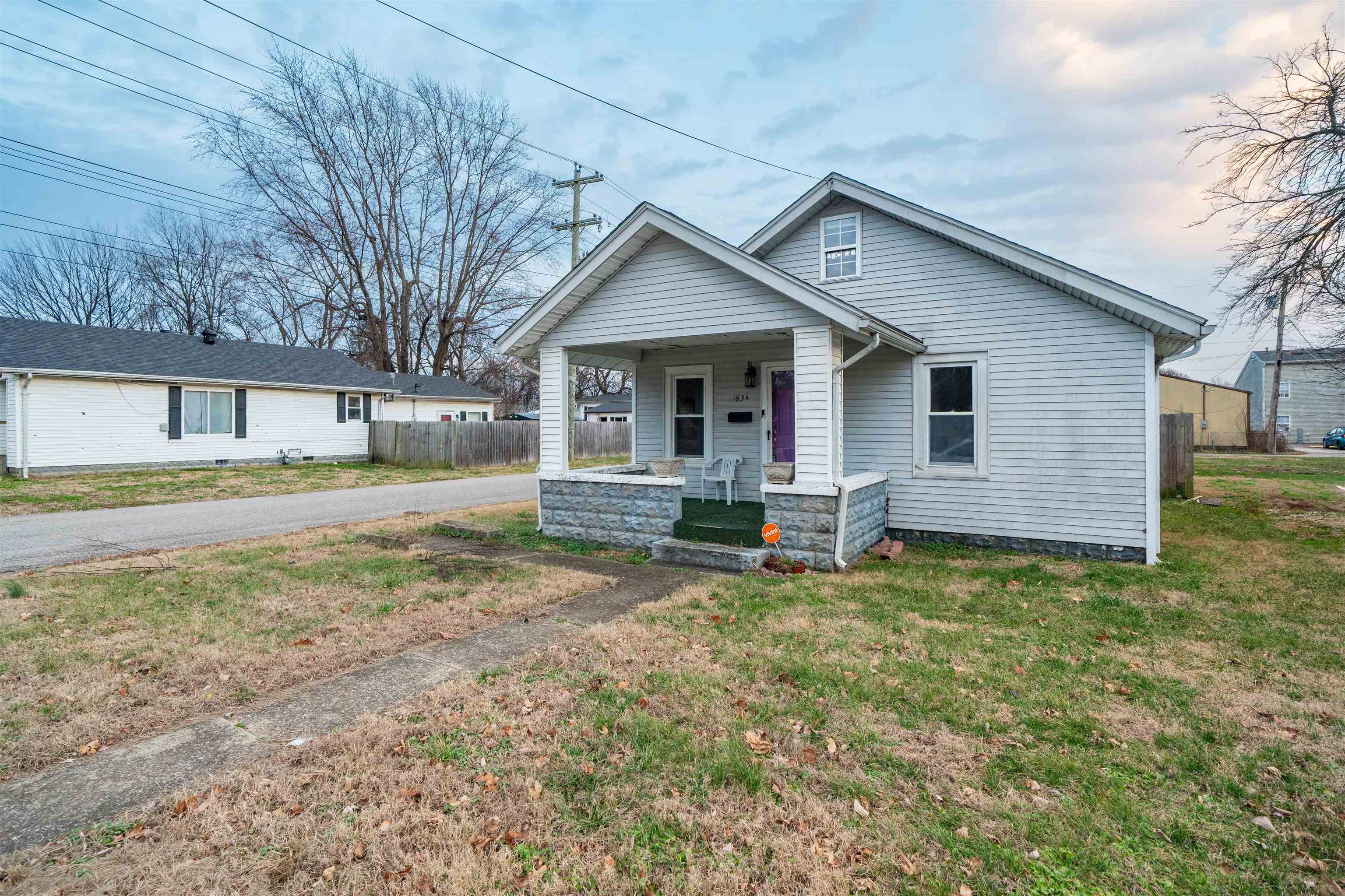 1834 McCulloch Ave, Owensboro, Kentucky 42303, 1 Bedroom Bedrooms, ,1 BathroomBathrooms,Single Family Residence,For Sale,McCulloch Ave,93944