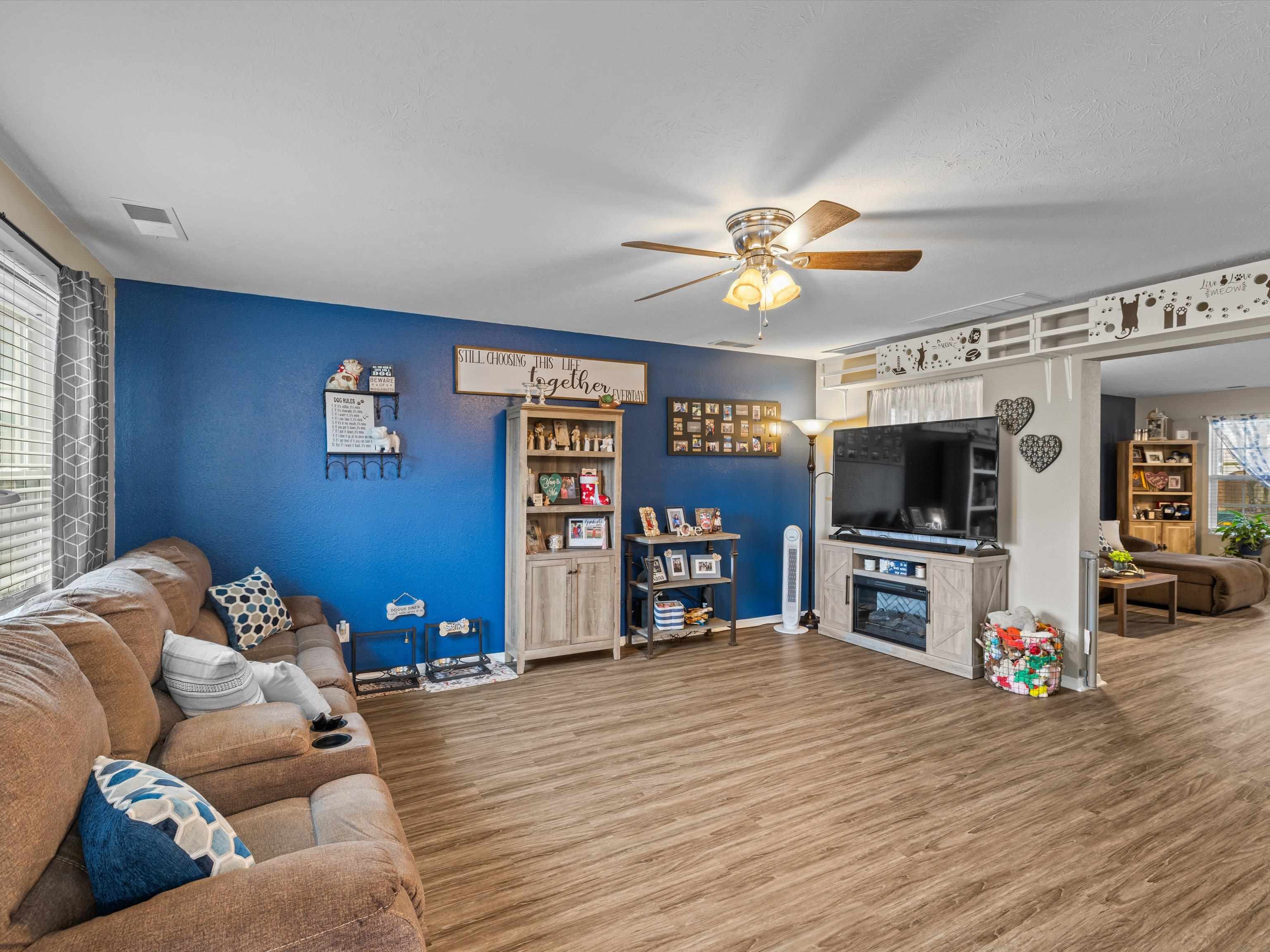 2686 Heartland Greens Pt, Owensboro, Kentucky 42303, 4 Bedrooms Bedrooms, ,2 BathroomsBathrooms,Single Family Residence,For Sale,Heartland Greens Pt,93945