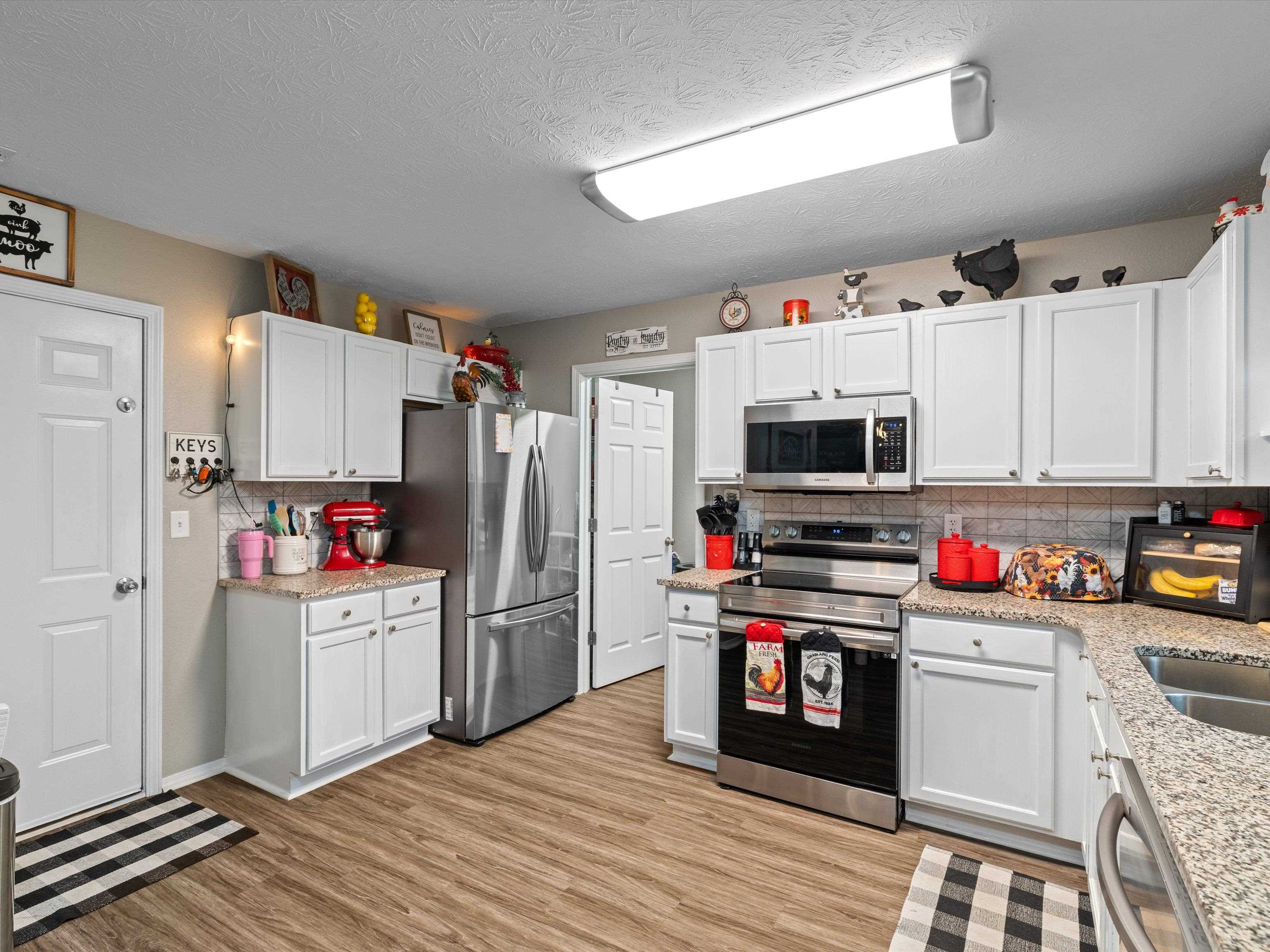 2686 Heartland Greens Pt, Owensboro, Kentucky 42303, 4 Bedrooms Bedrooms, ,2 BathroomsBathrooms,Single Family Residence,For Sale,Heartland Greens Pt,93945