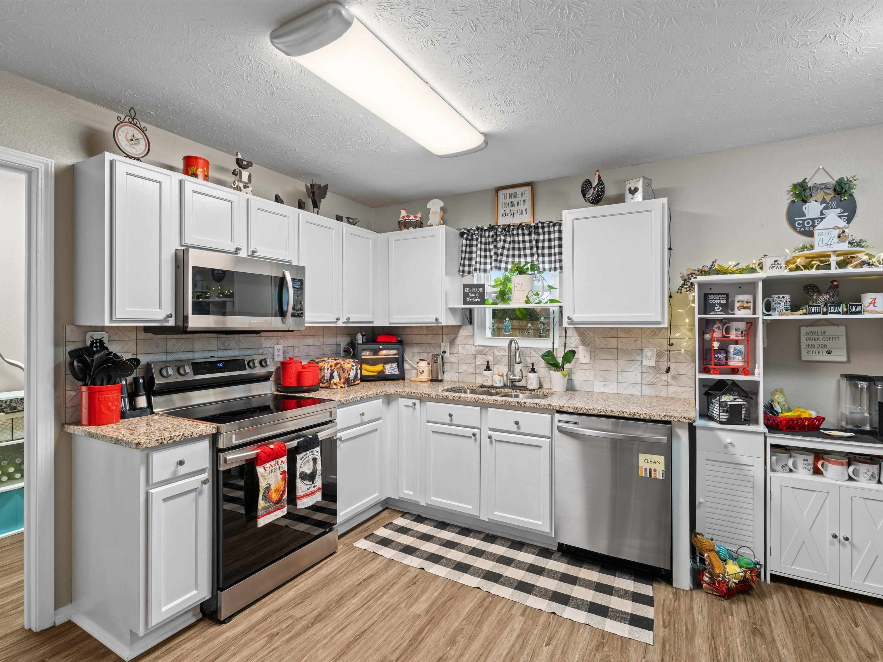 2686 Heartland Greens Pt, Owensboro, Kentucky 42303, 4 Bedrooms Bedrooms, ,2 BathroomsBathrooms,Single Family Residence,For Sale,Heartland Greens Pt,93945