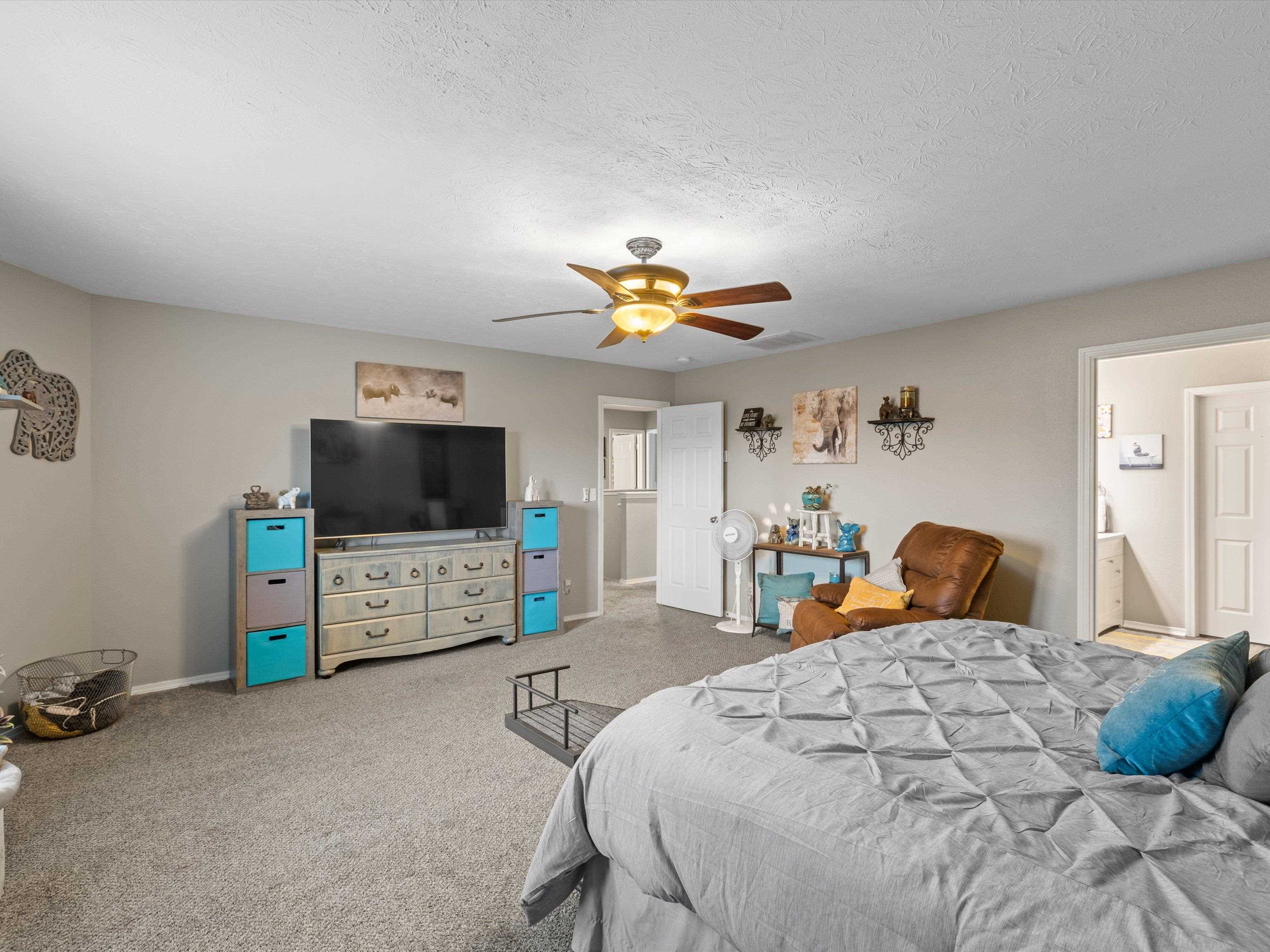 2686 Heartland Greens Pt, Owensboro, Kentucky 42303, 4 Bedrooms Bedrooms, ,2 BathroomsBathrooms,Single Family Residence,For Sale,Heartland Greens Pt,93945