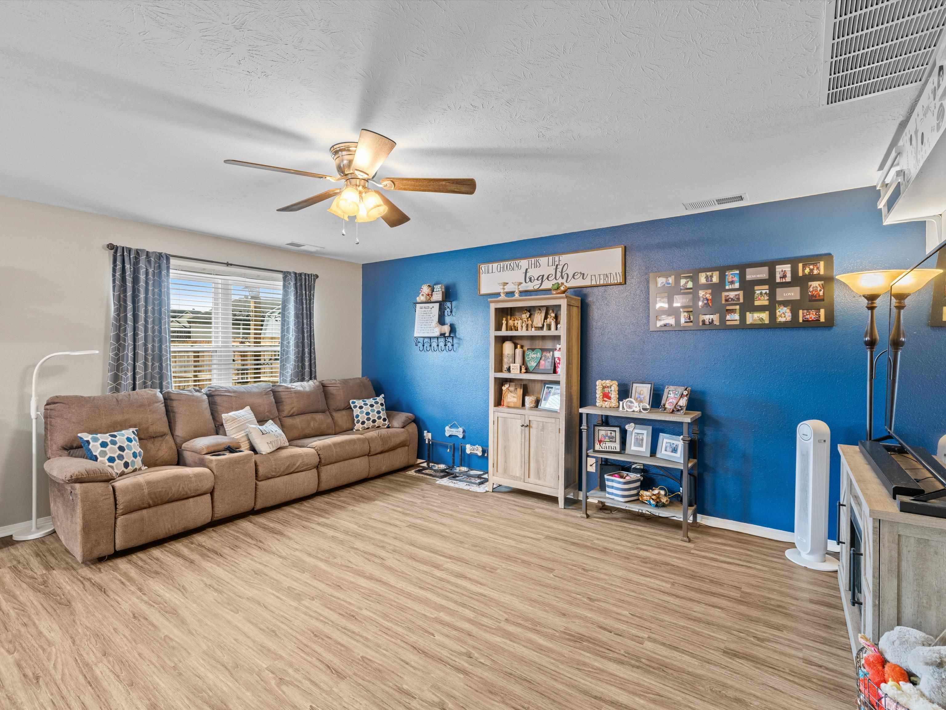 2686 Heartland Greens Pt, Owensboro, Kentucky 42303, 4 Bedrooms Bedrooms, ,2 BathroomsBathrooms,Single Family Residence,For Sale,Heartland Greens Pt,93945