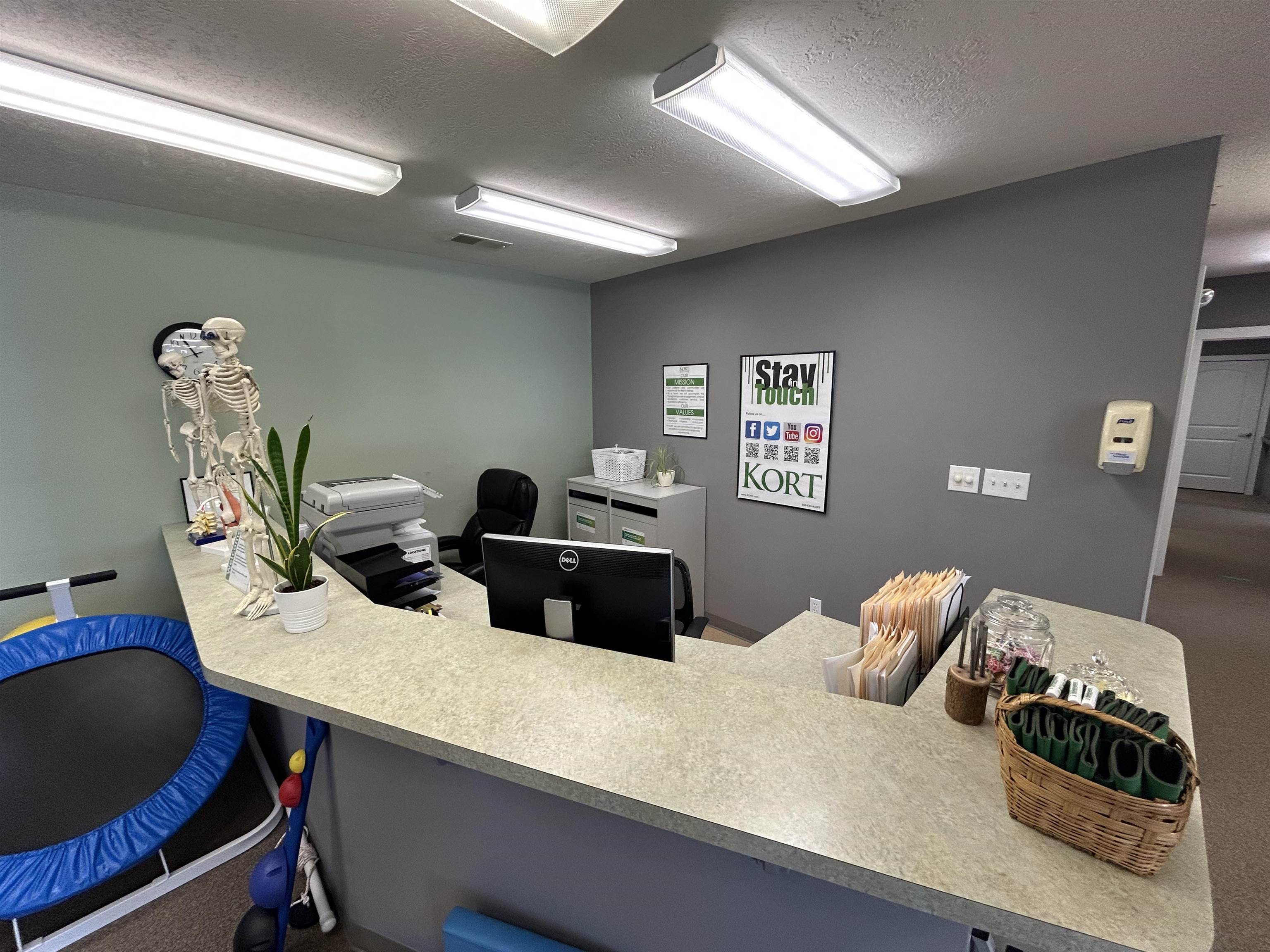 10015 Main Street, Whitesville, Kentucky 42378, ,Office,For Sale,Main Street,93946