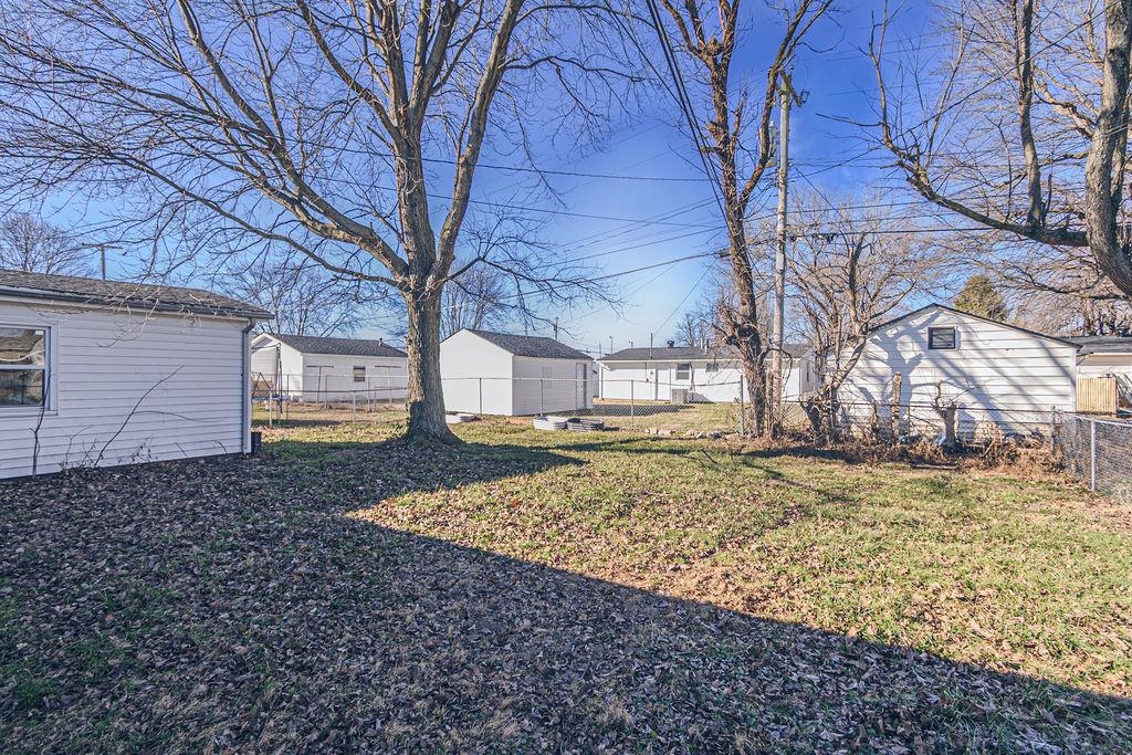 600 Fleetwood Dr., Owensboro, Kentucky 42301, 3 Bedrooms Bedrooms, ,1 BathroomBathrooms,Single Family Residence,For Sale,Fleetwood Dr.,93947