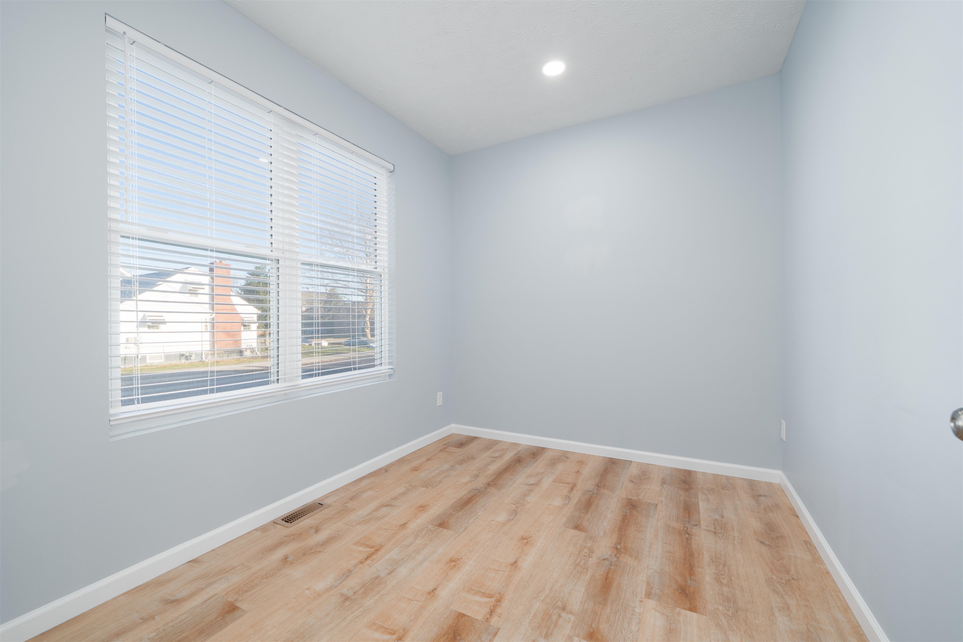 2219 Frederica St, Owensboro, Kentucky 42301, ,Office,For Sale,Frederica St,93950