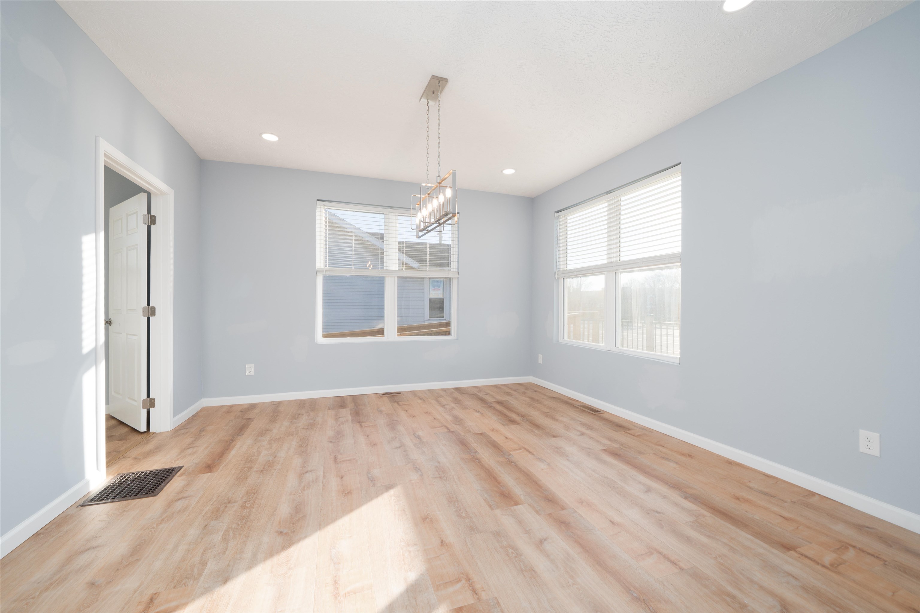 2219 Frederica St, Owensboro, Kentucky 42301, ,Office,For Sale,Frederica St,93950