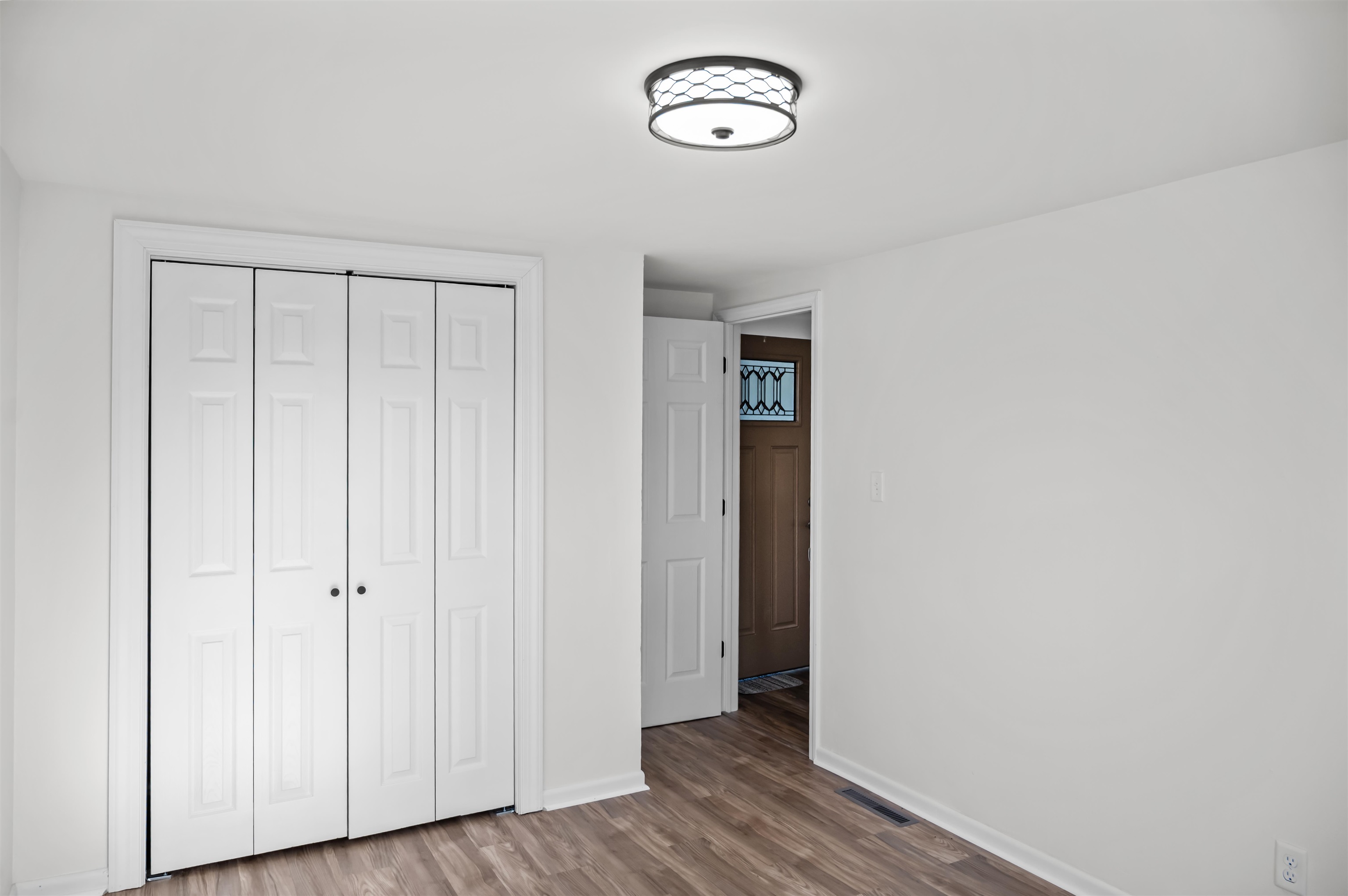 10570 Jefferson Street, Whitesville, Kentucky 42378, 3 Bedrooms Bedrooms, ,2 BathroomsBathrooms,Single Family Residence,For Sale,Jefferson Street,93952