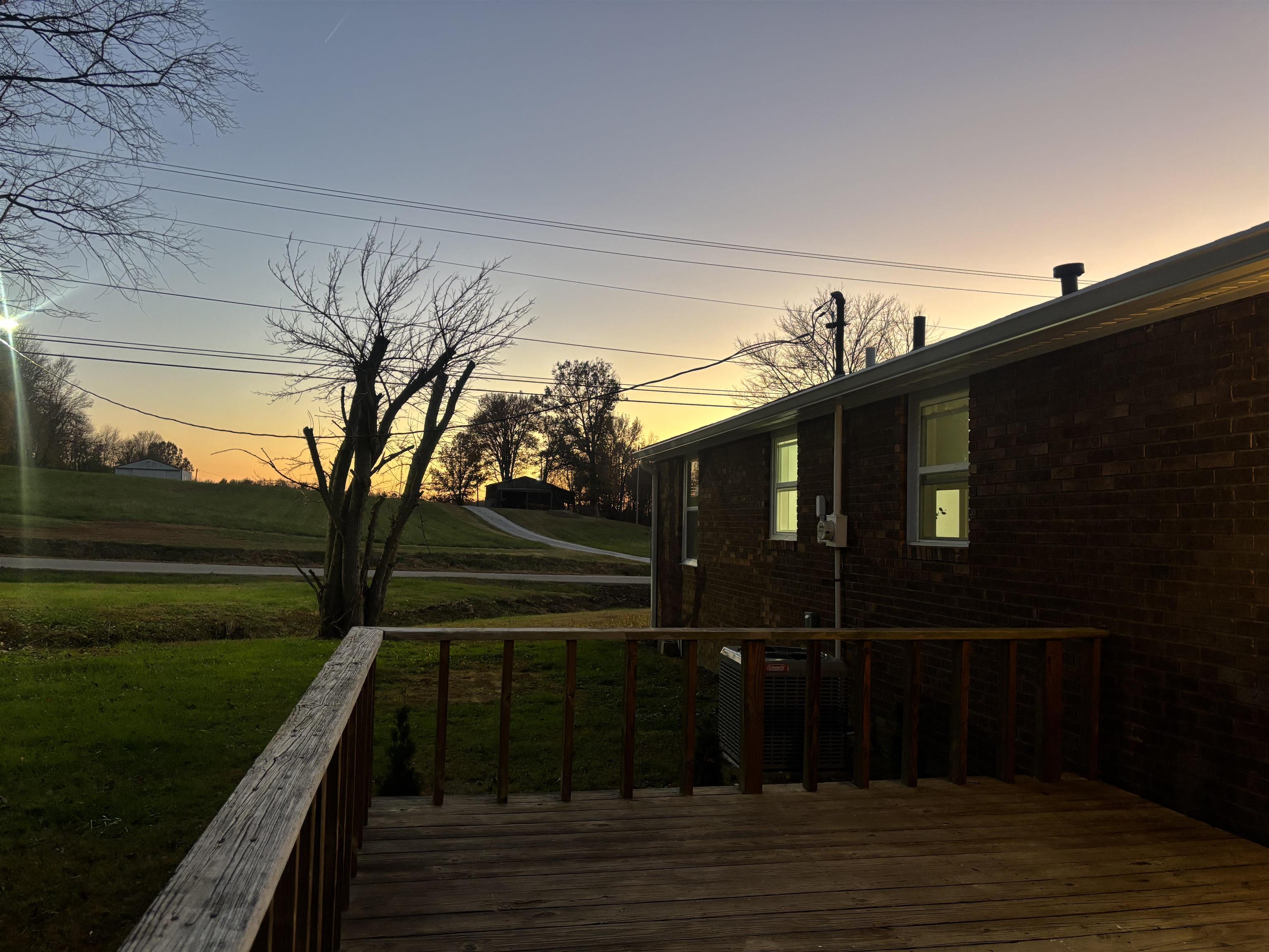 10570 Jefferson Street, Whitesville, Kentucky 42378, 3 Bedrooms Bedrooms, ,2 BathroomsBathrooms,Single Family Residence,For Sale,Jefferson Street,93952