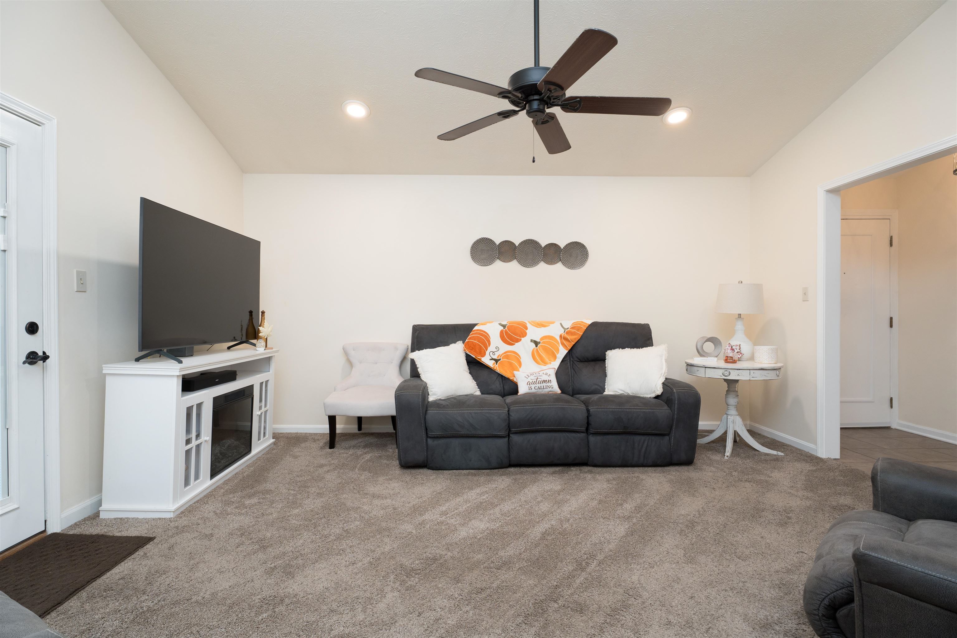 8D Quail Ridge Court, Owensboro, Kentucky 42303, 2 Bedrooms Bedrooms, ,1 BathroomBathrooms,Condominium,For Sale,Quail Ridge Court,93953