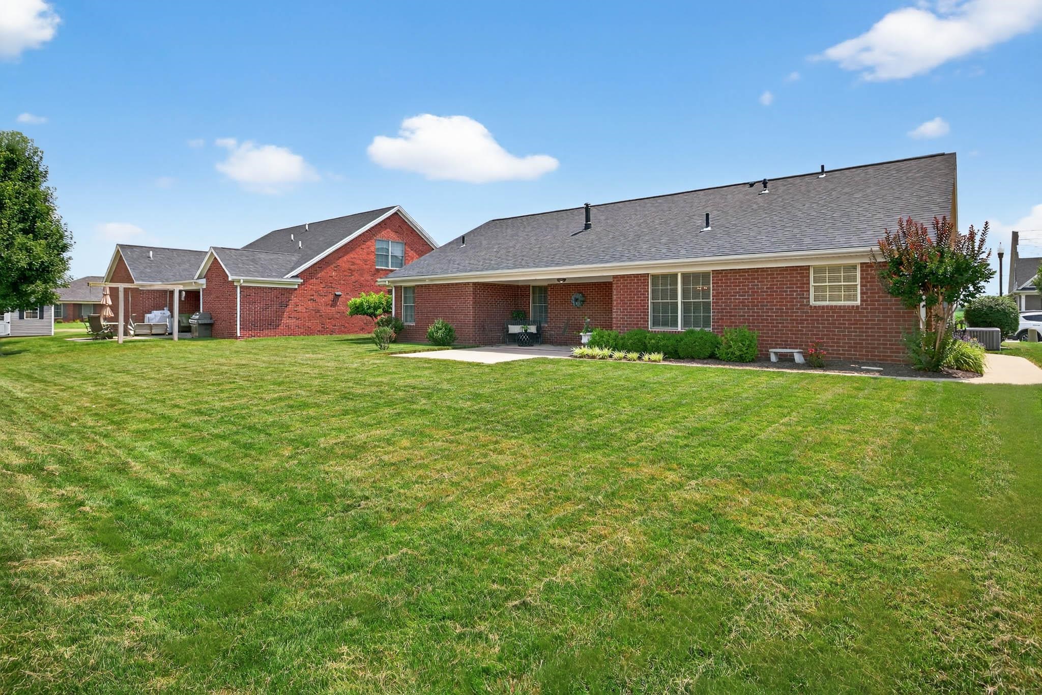 1790 Wellshurst Dr, Owensboro, Kentucky 42301, 3 Bedrooms Bedrooms, ,2 BathroomsBathrooms,Single Family Residence,For Sale,Wellshurst Dr,93954