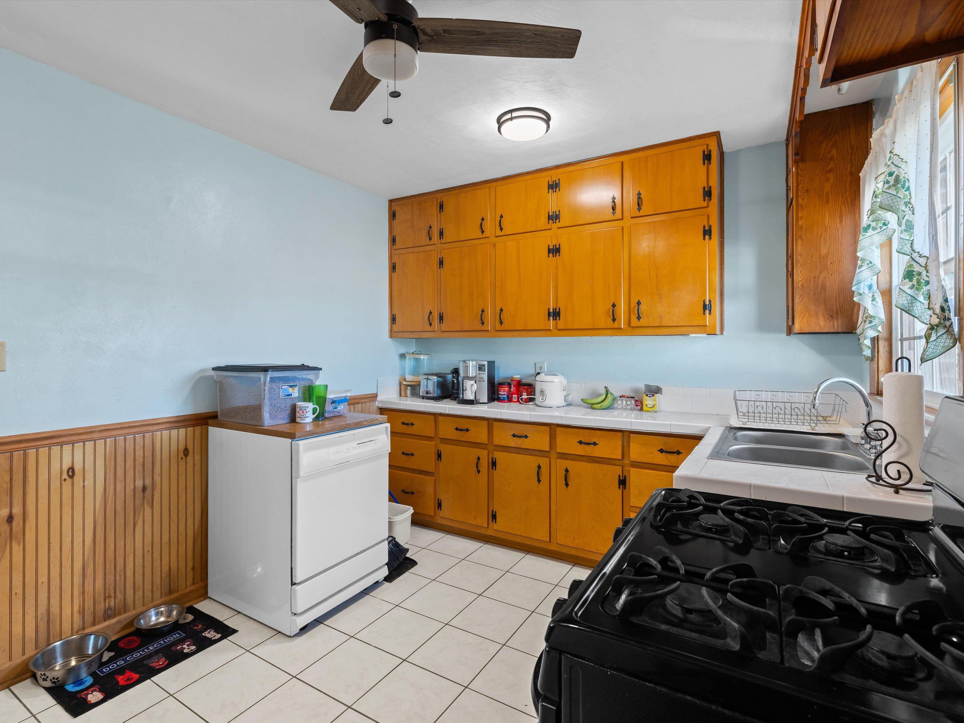 527 Suffolk Dr, Owensboro, Kentucky 42303, 3 Bedrooms Bedrooms, ,1 BathroomBathrooms,Single Family Residence,For Sale,Suffolk Dr,93955