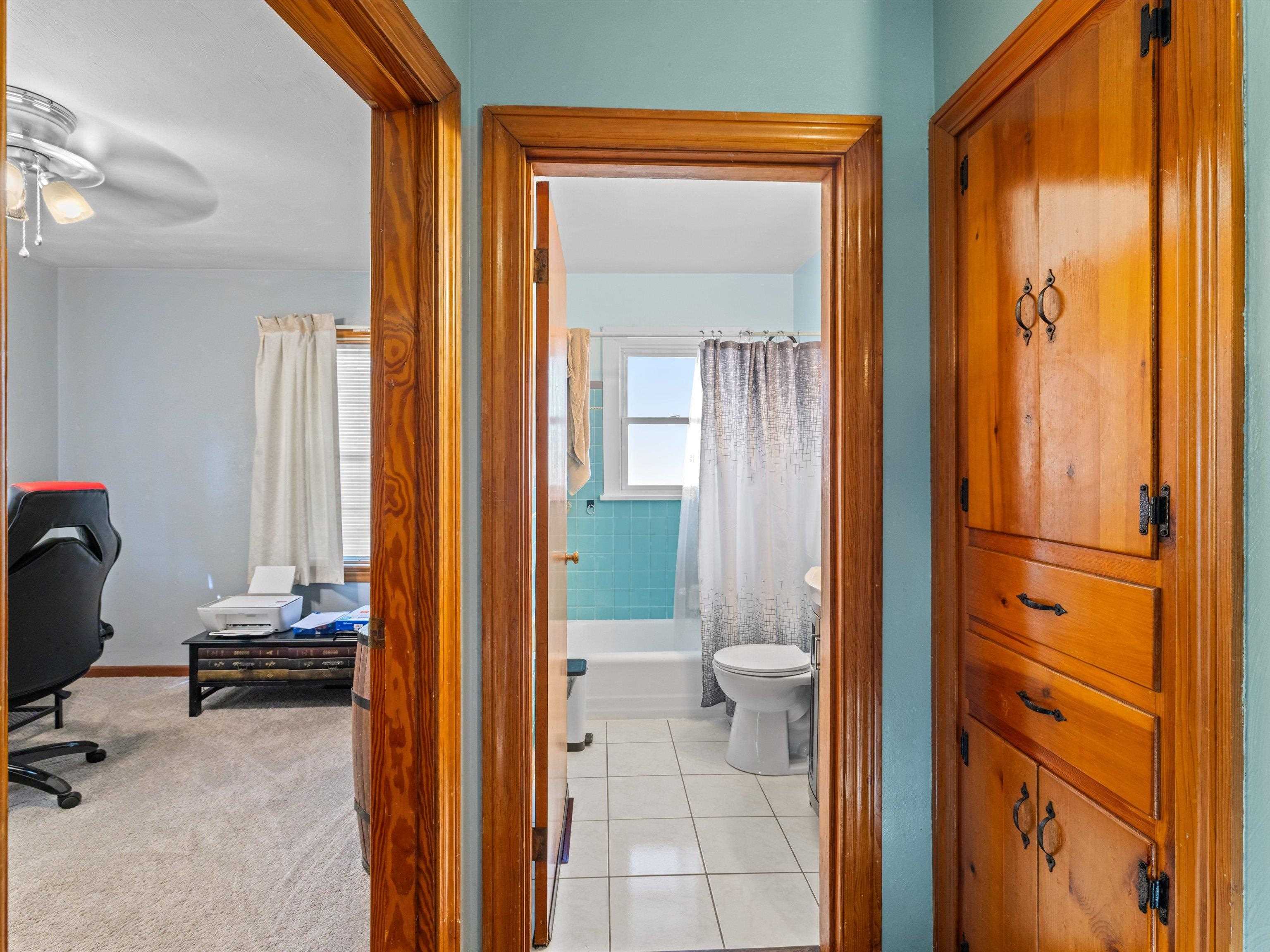 527 Suffolk Dr, Owensboro, Kentucky 42303, 3 Bedrooms Bedrooms, ,1 BathroomBathrooms,Single Family Residence,For Sale,Suffolk Dr,93955