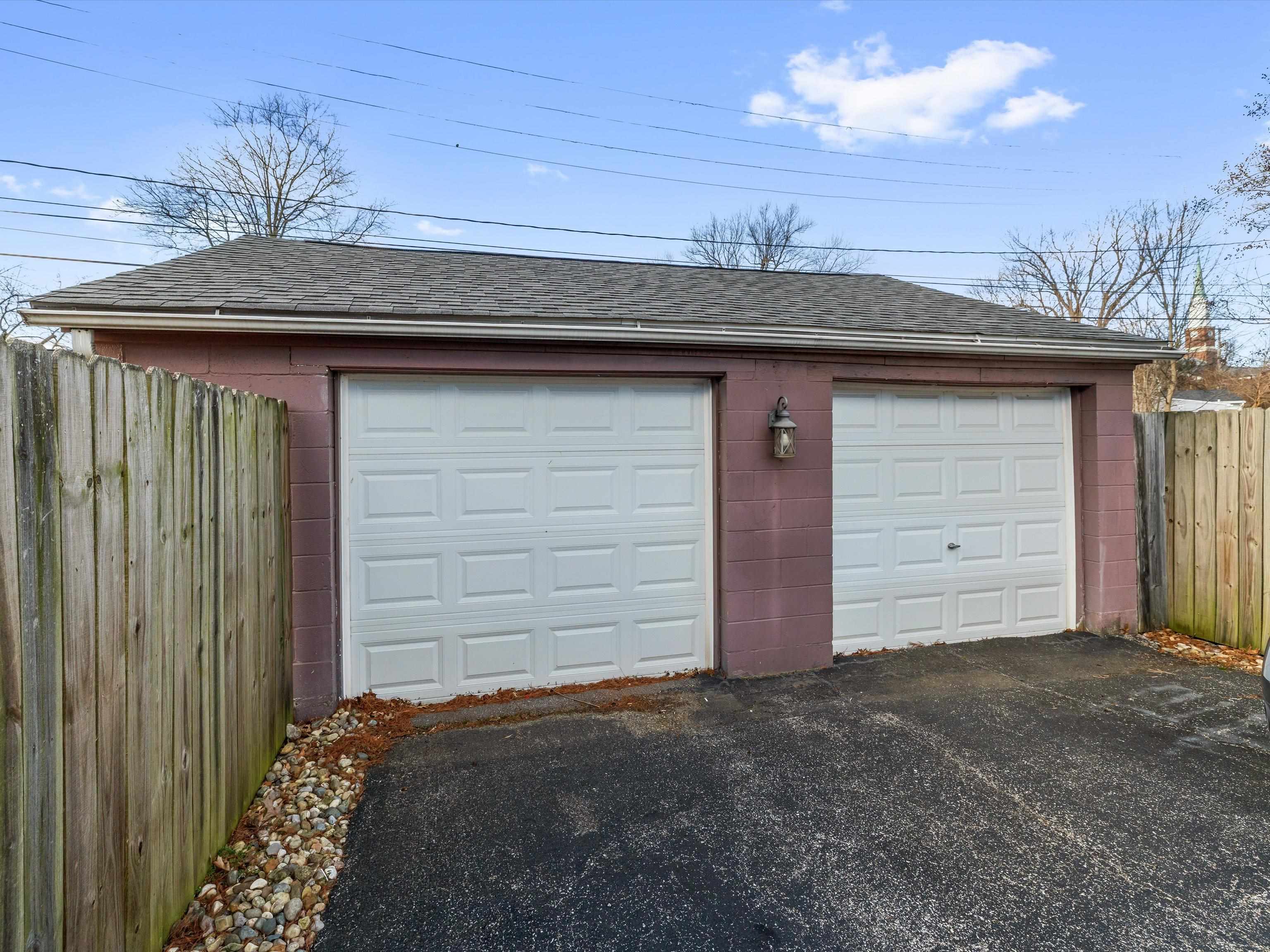 2004 Robin Road, Owensboro, Kentucky 42301, 3 Bedrooms Bedrooms, ,2 BathroomsBathrooms,Single Family Residence,For Sale,Robin Road,93958