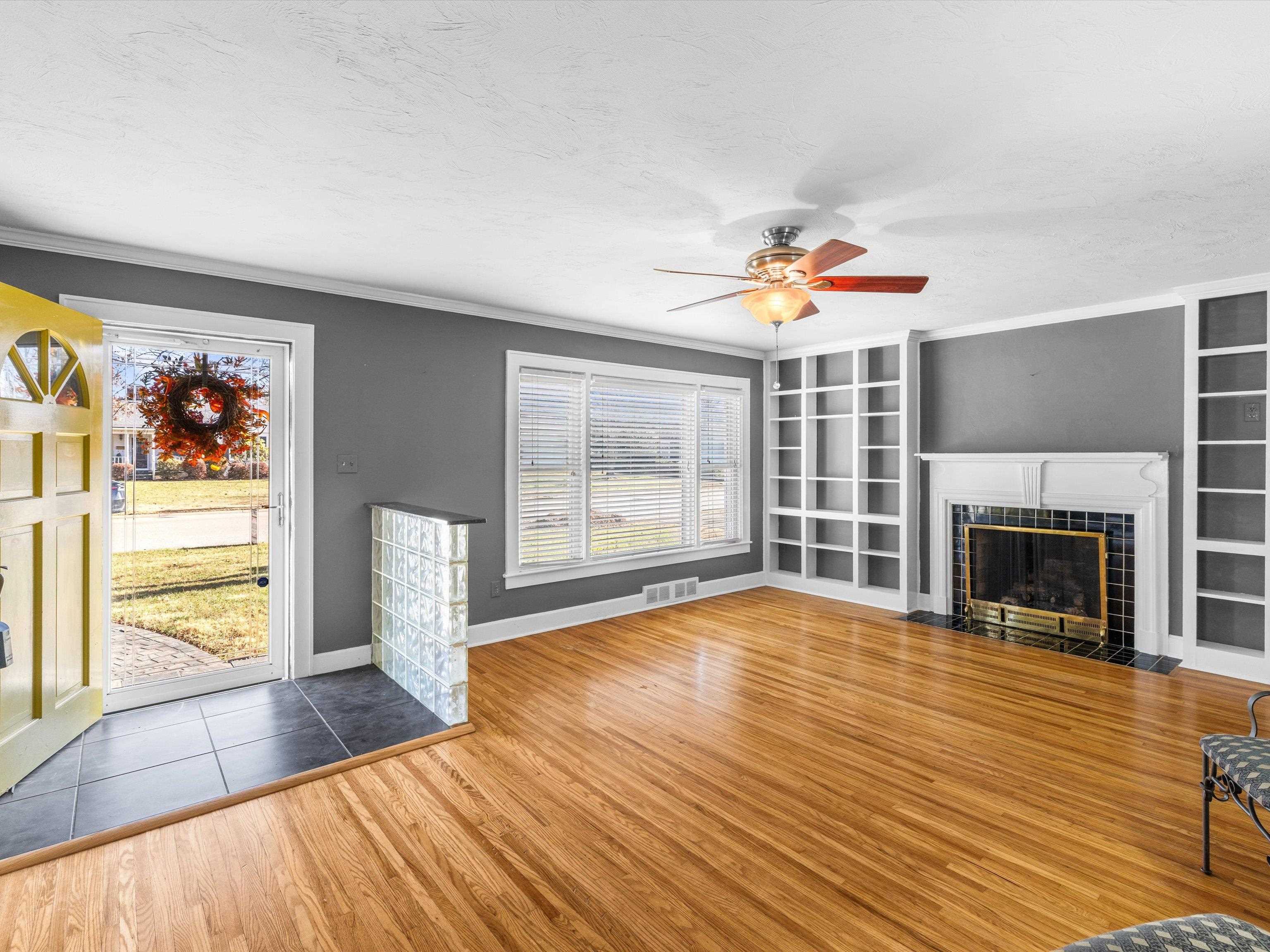 2004 Robin Road, Owensboro, Kentucky 42301, 3 Bedrooms Bedrooms, ,2 BathroomsBathrooms,Single Family Residence,For Sale,Robin Road,93958