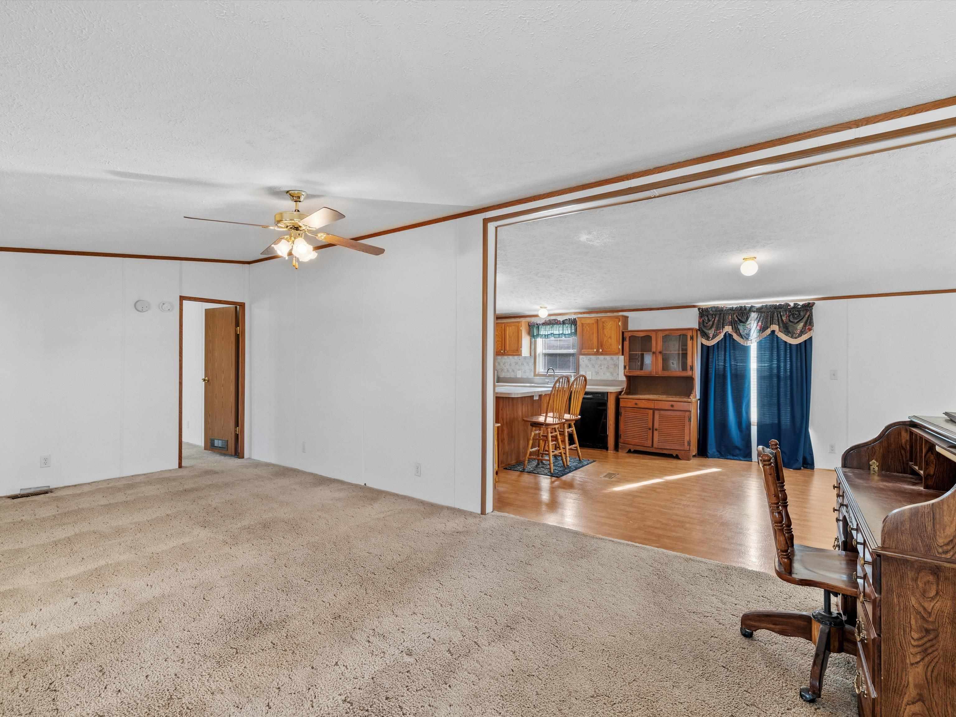 1080 Fred Hodges Rd, Lewisport, Kentucky 42351, 4 Bedrooms Bedrooms, ,2 BathroomsBathrooms,Manufactured Home,For Sale,Fred Hodges Rd,93961