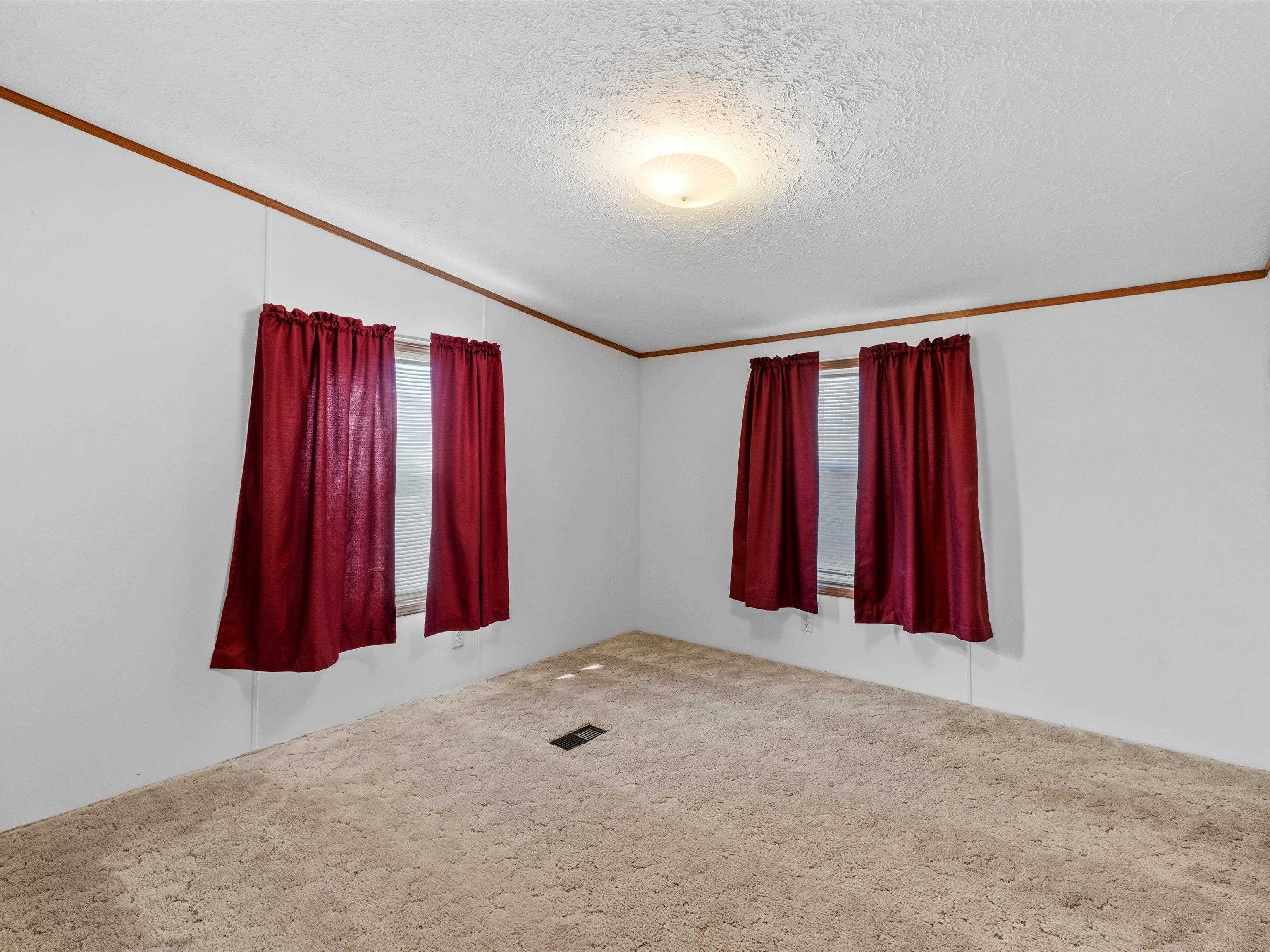 1080 Fred Hodges Rd, Lewisport, Kentucky 42351, 4 Bedrooms Bedrooms, ,2 BathroomsBathrooms,Manufactured Home,For Sale,Fred Hodges Rd,93961