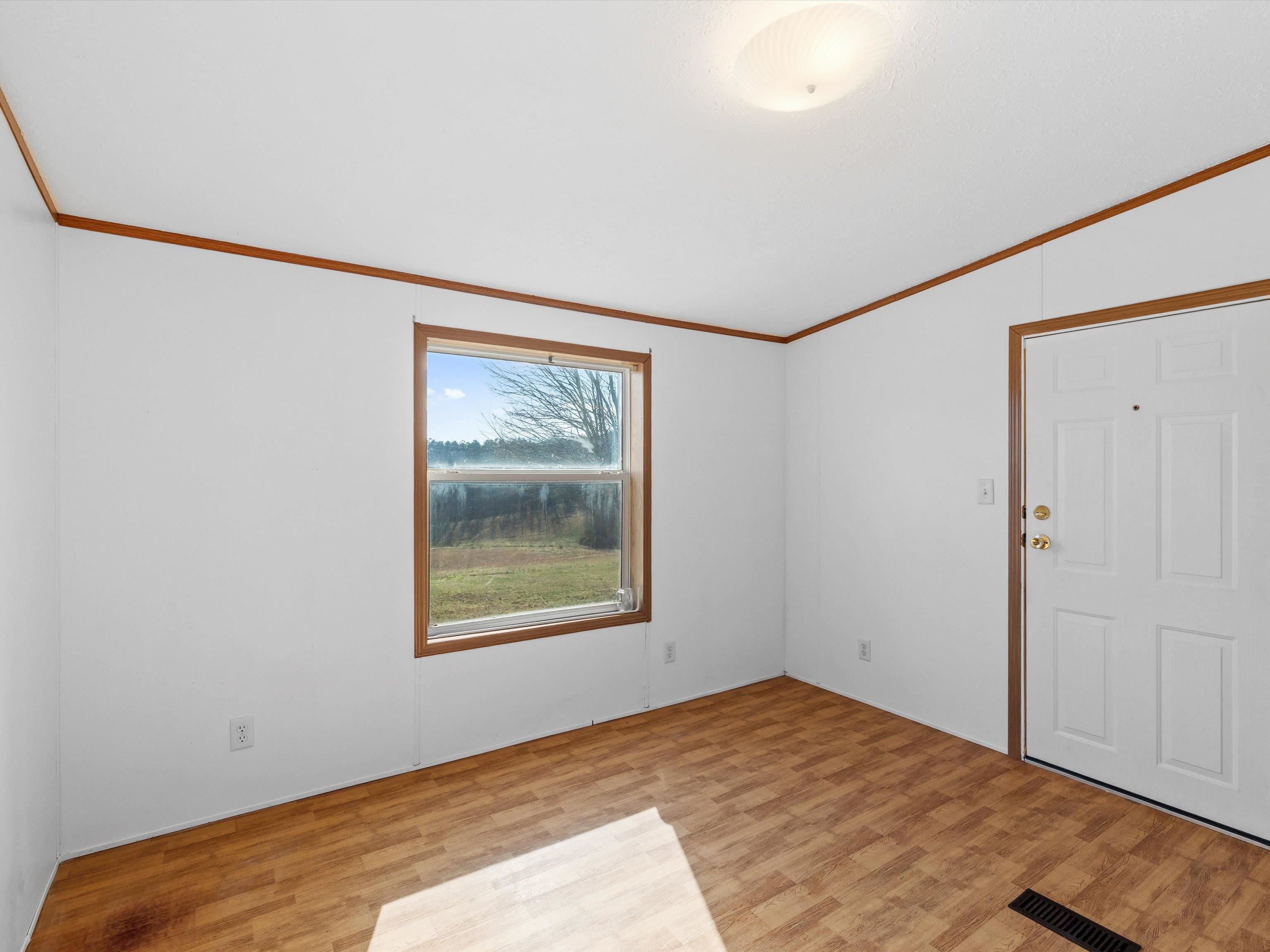 1080 Fred Hodges Rd, Lewisport, Kentucky 42351, 4 Bedrooms Bedrooms, ,2 BathroomsBathrooms,Manufactured Home,For Sale,Fred Hodges Rd,93961