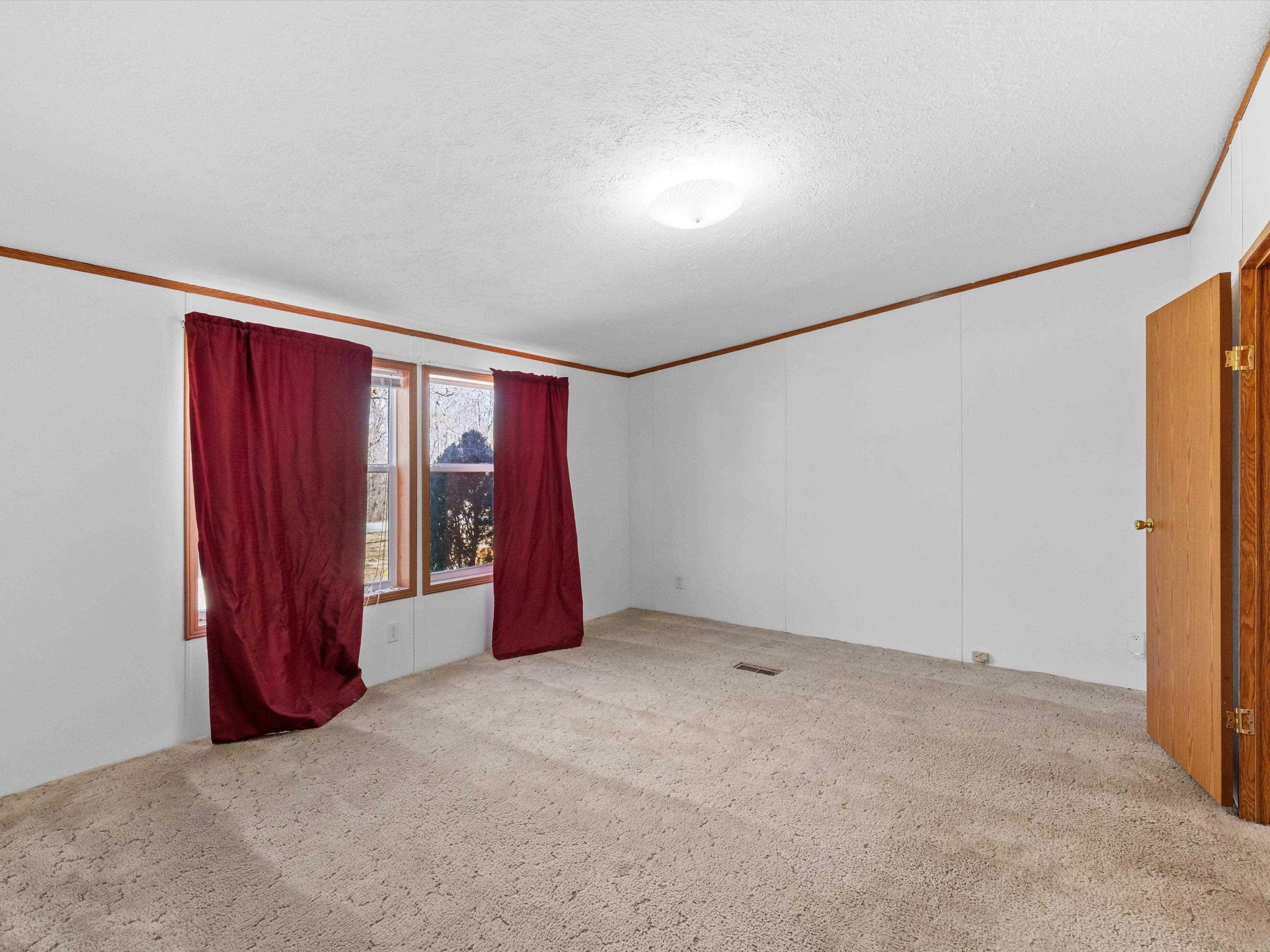 1080 Fred Hodges Rd, Lewisport, Kentucky 42351, 4 Bedrooms Bedrooms, ,2 BathroomsBathrooms,Manufactured Home,For Sale,Fred Hodges Rd,93961