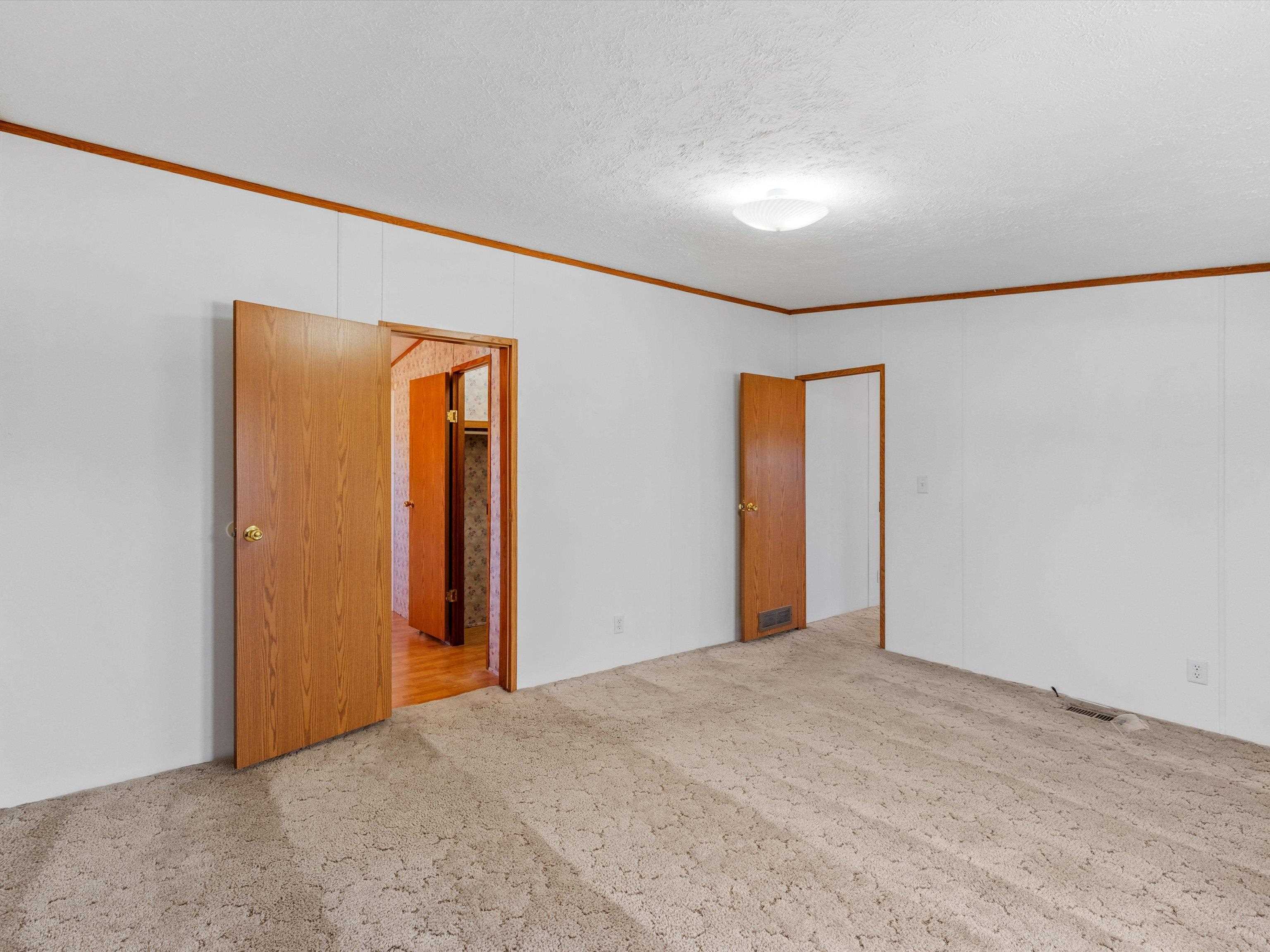 1080 Fred Hodges Rd, Lewisport, Kentucky 42351, 4 Bedrooms Bedrooms, ,2 BathroomsBathrooms,Manufactured Home,For Sale,Fred Hodges Rd,93961