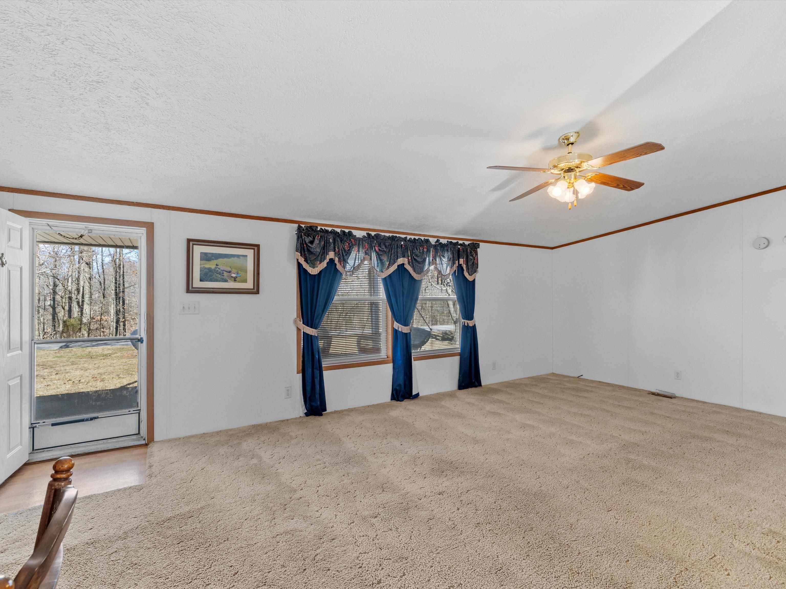 1080 Fred Hodges Rd, Lewisport, Kentucky 42351, 4 Bedrooms Bedrooms, ,2 BathroomsBathrooms,Manufactured Home,For Sale,Fred Hodges Rd,93961