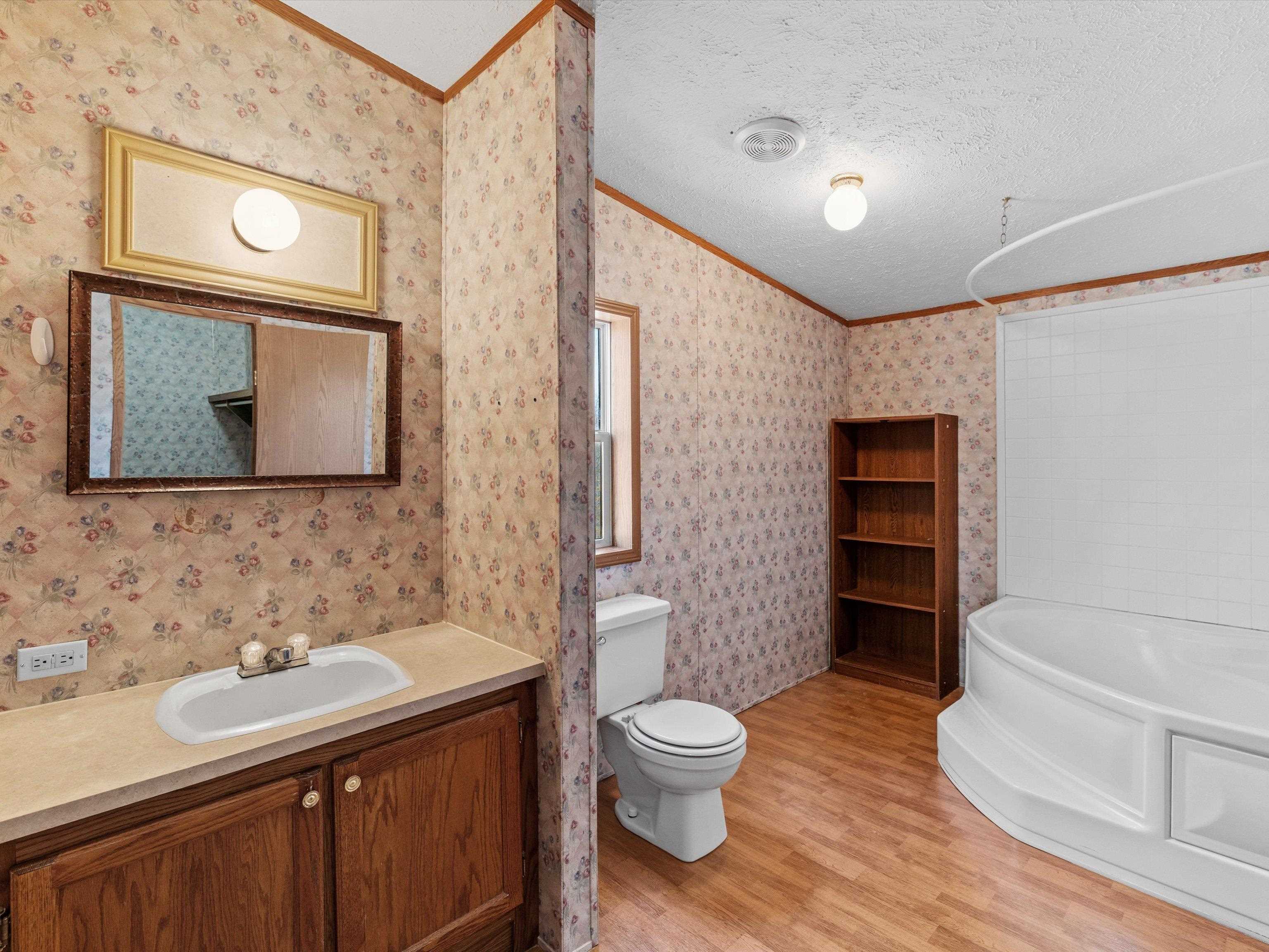 1080 Fred Hodges Rd, Lewisport, Kentucky 42351, 4 Bedrooms Bedrooms, ,2 BathroomsBathrooms,Manufactured Home,For Sale,Fred Hodges Rd,93961