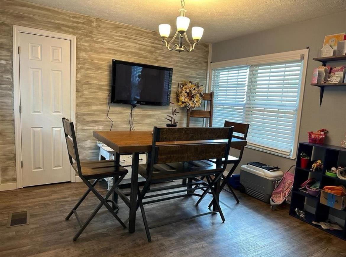 4106 Rudy Martin Dr, Owensboro, Kentucky 42301, 3 Bedrooms Bedrooms, ,1 BathroomBathrooms,Single Family Residence,For Sale,Rudy Martin Dr,93963