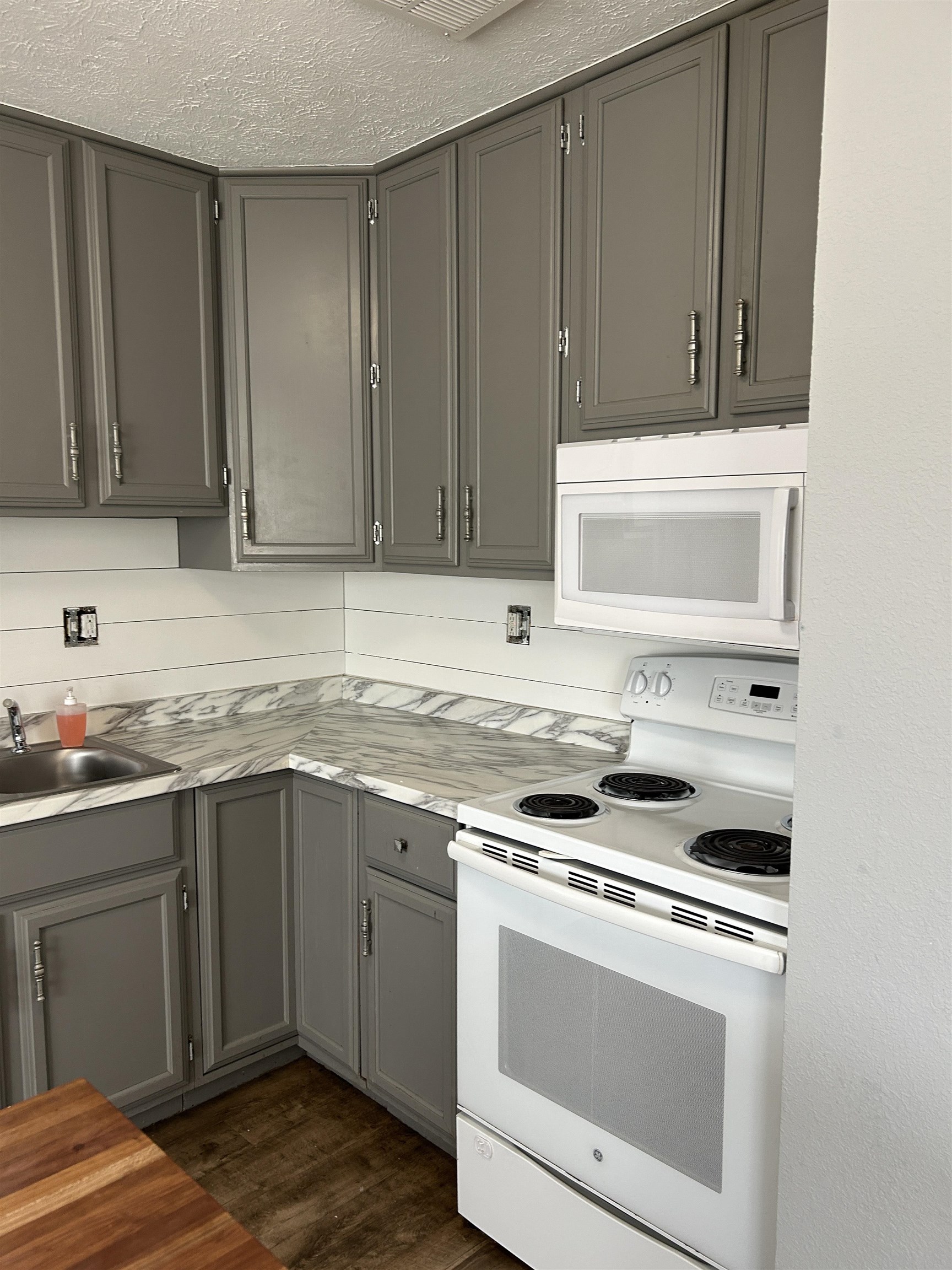 4106 Rudy Martin Dr, Owensboro, Kentucky 42301, 3 Bedrooms Bedrooms, ,1 BathroomBathrooms,Single Family Residence,For Sale,Rudy Martin Dr,93963