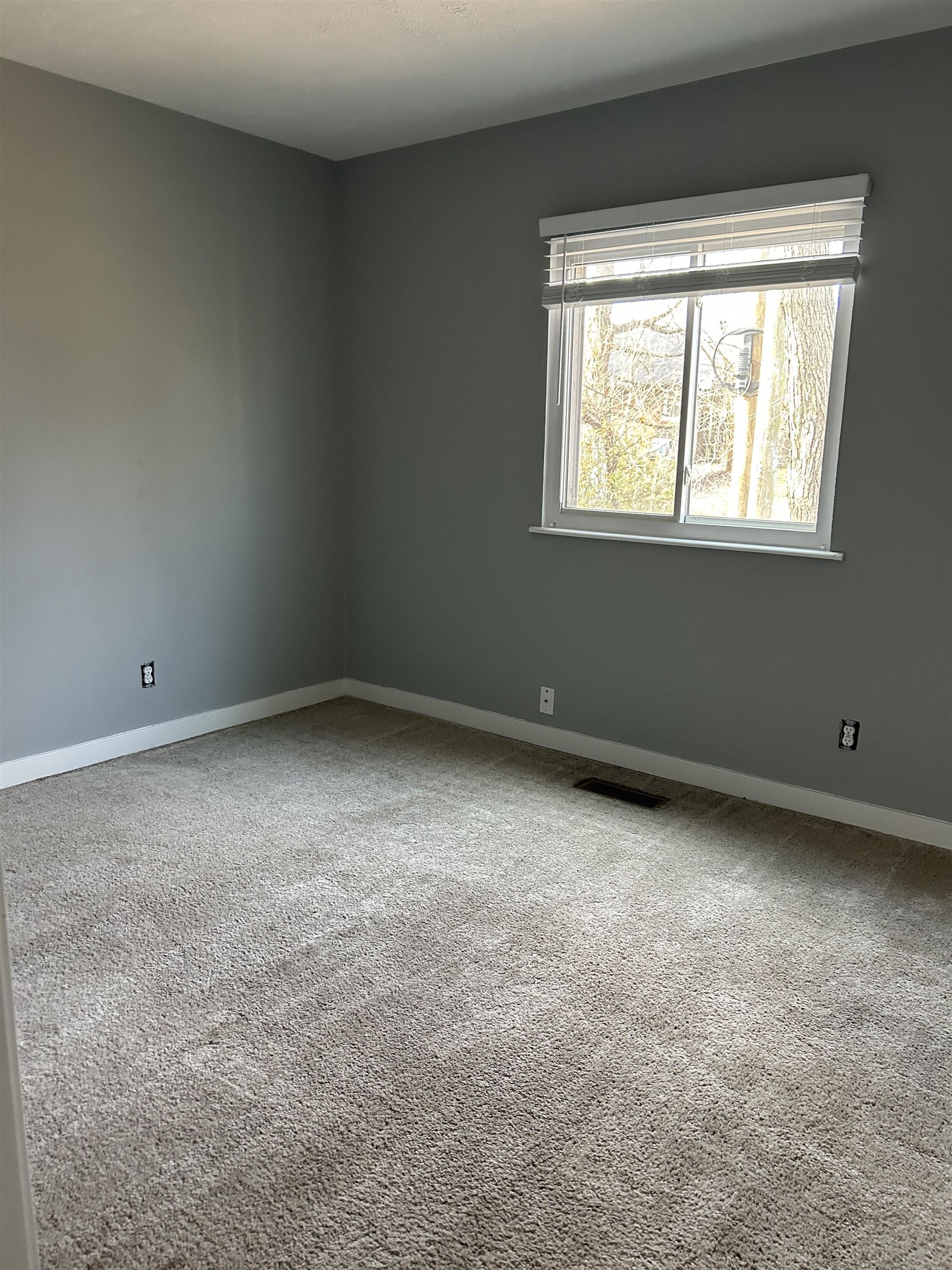 4106 Rudy Martin Dr, Owensboro, Kentucky 42301, 3 Bedrooms Bedrooms, ,1 BathroomBathrooms,Single Family Residence,For Sale,Rudy Martin Dr,93963