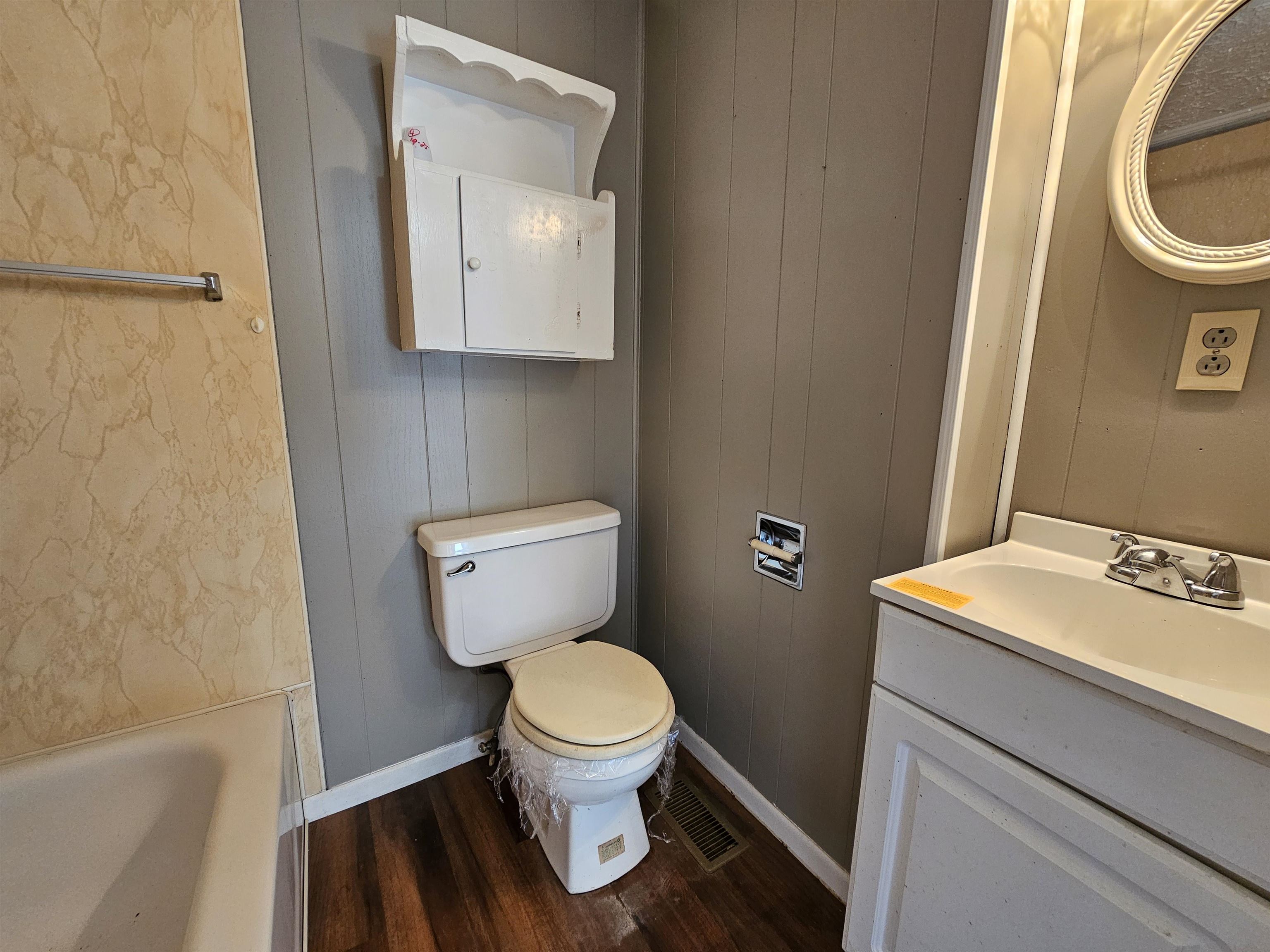 740 Crowley Lane, Madisonville, Kentucky 42431, 3 Bedrooms Bedrooms, ,2 BathroomsBathrooms,Single Family Residence,For Sale,Crowley Lane,93966