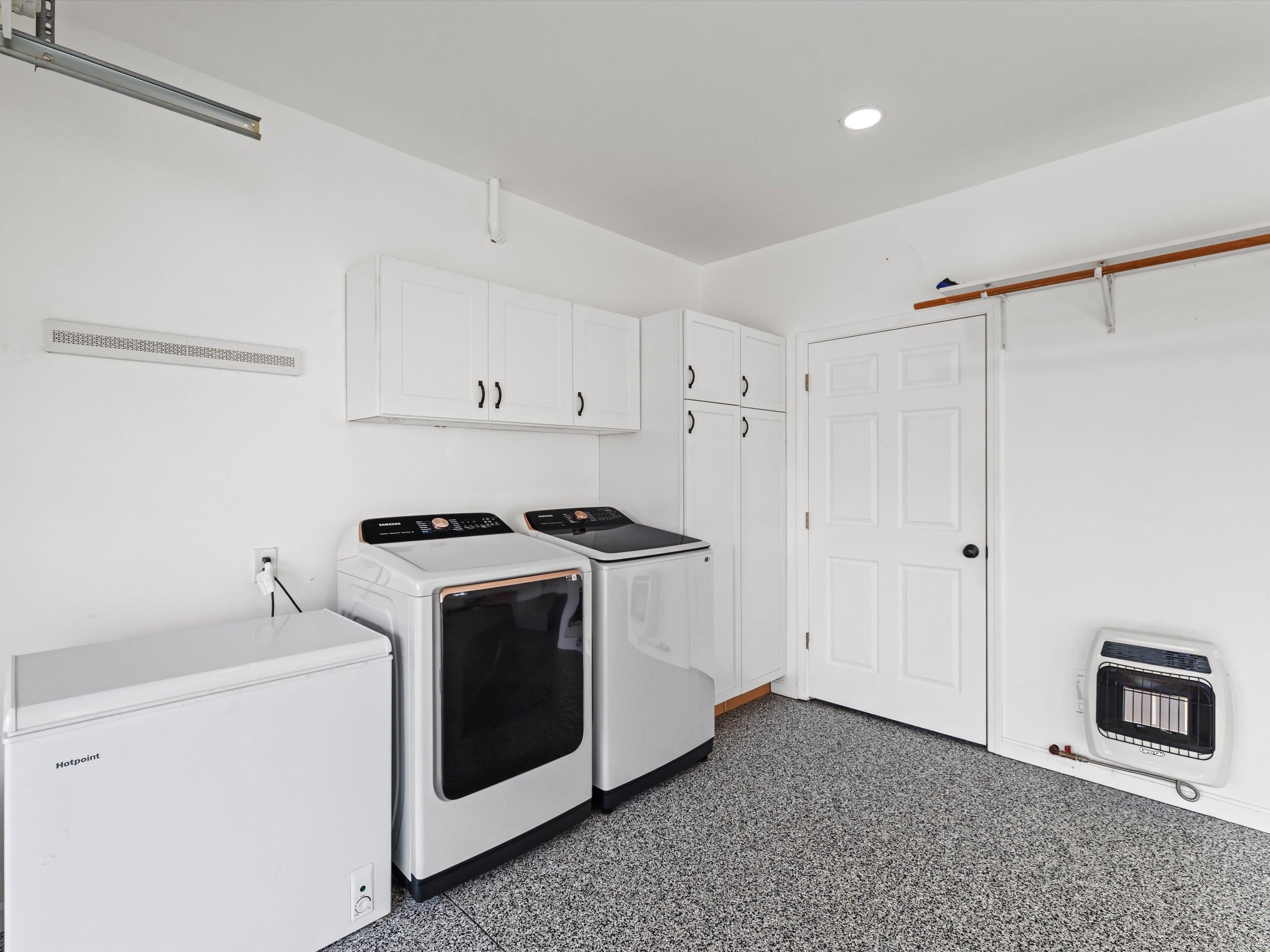 3435 Griffith Ave, Owensboro, Kentucky 42303, 3 Bedrooms Bedrooms, ,2 BathroomsBathrooms,Single Family Residence,For Sale,Griffith Ave,93967