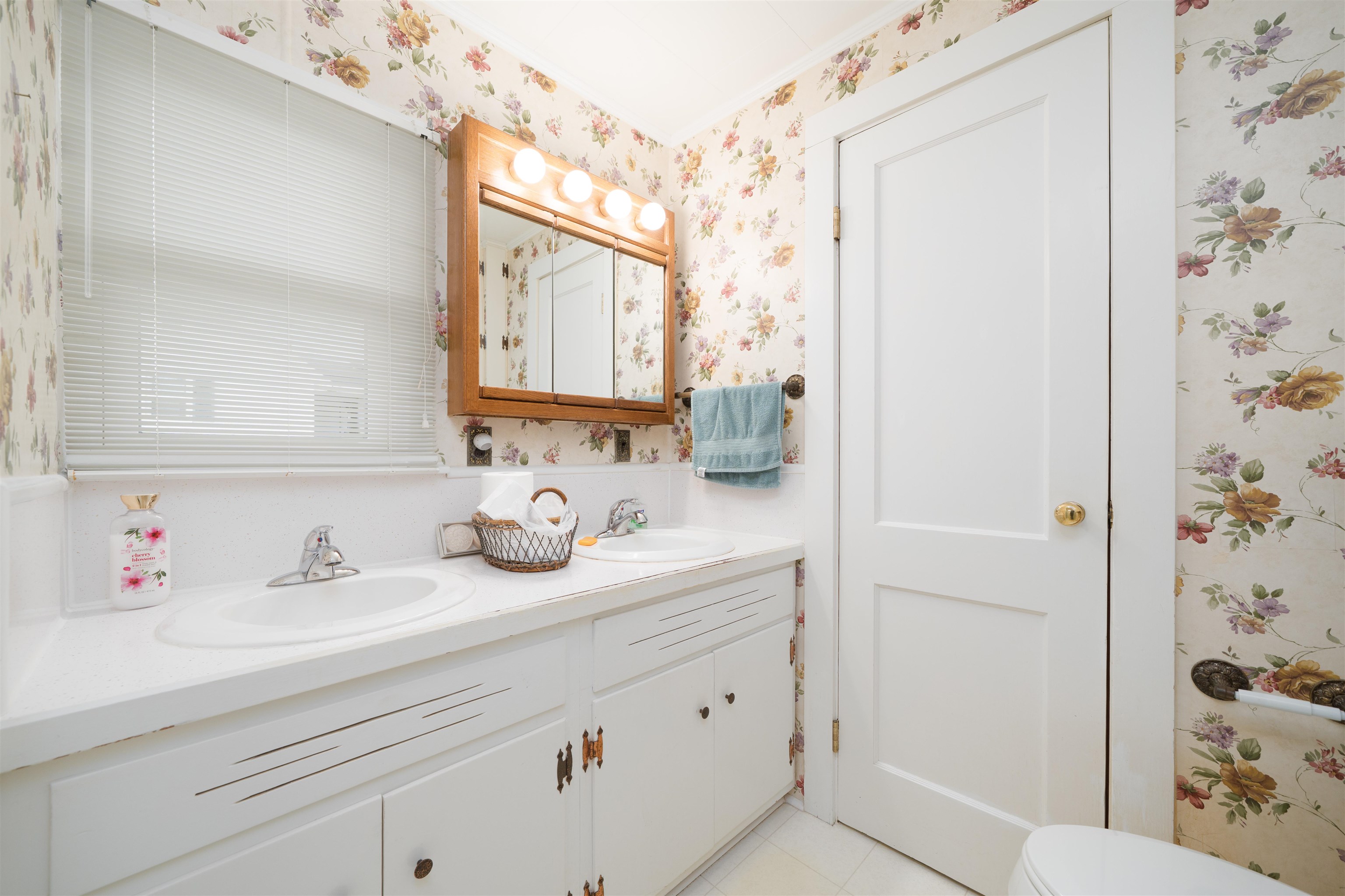 426 KY 136 W, Calhoun, Kentucky 42327, 2 Bedrooms Bedrooms, ,1 BathroomBathrooms,Single Family Residence,For Sale,KY 136 W,93969