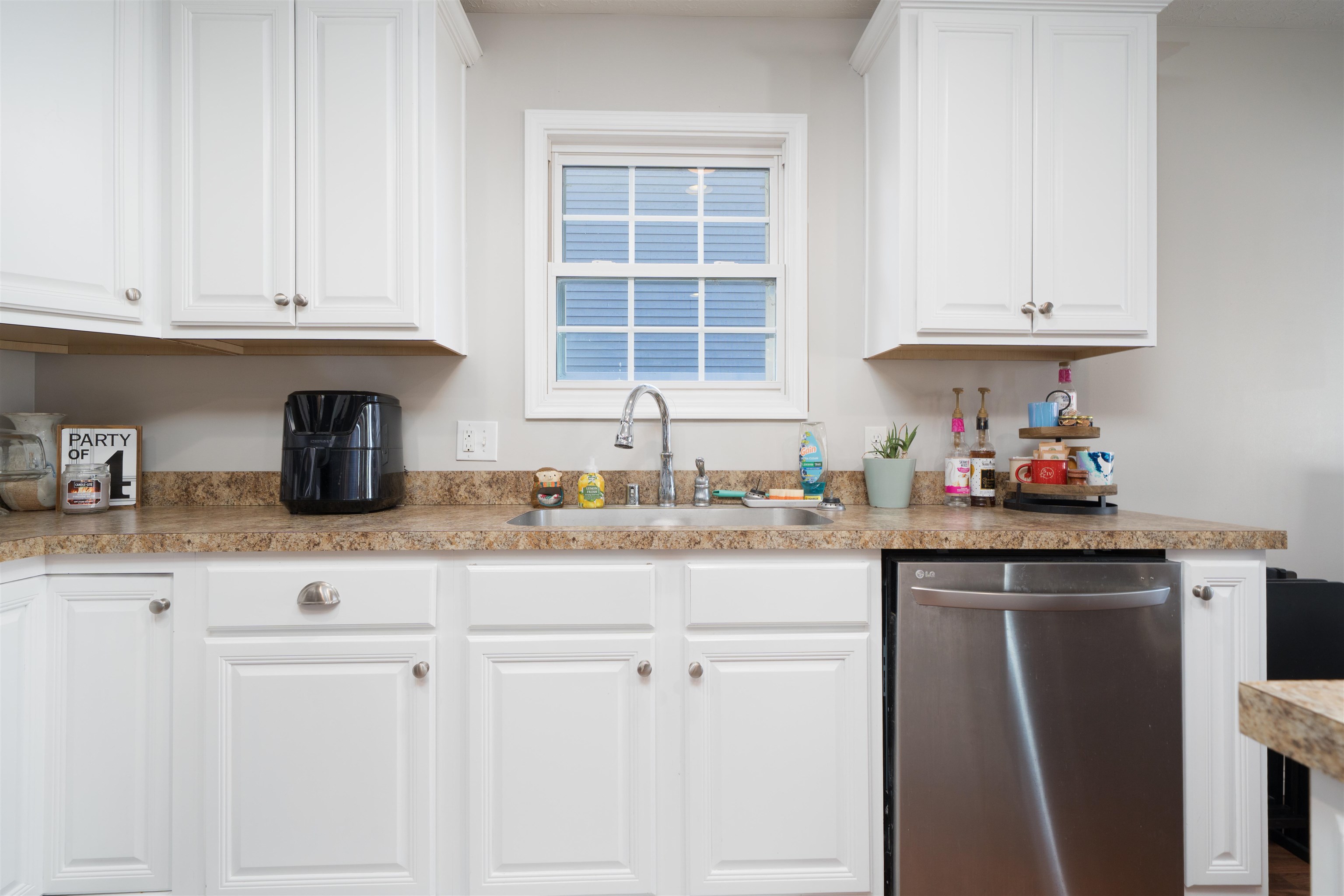 5166 Seabiscuit Loop, Owensboro, Kentucky 42301, 3 Bedrooms Bedrooms, ,2 BathroomsBathrooms,Single Family Residence,For Sale,Seabiscuit Loop,93971