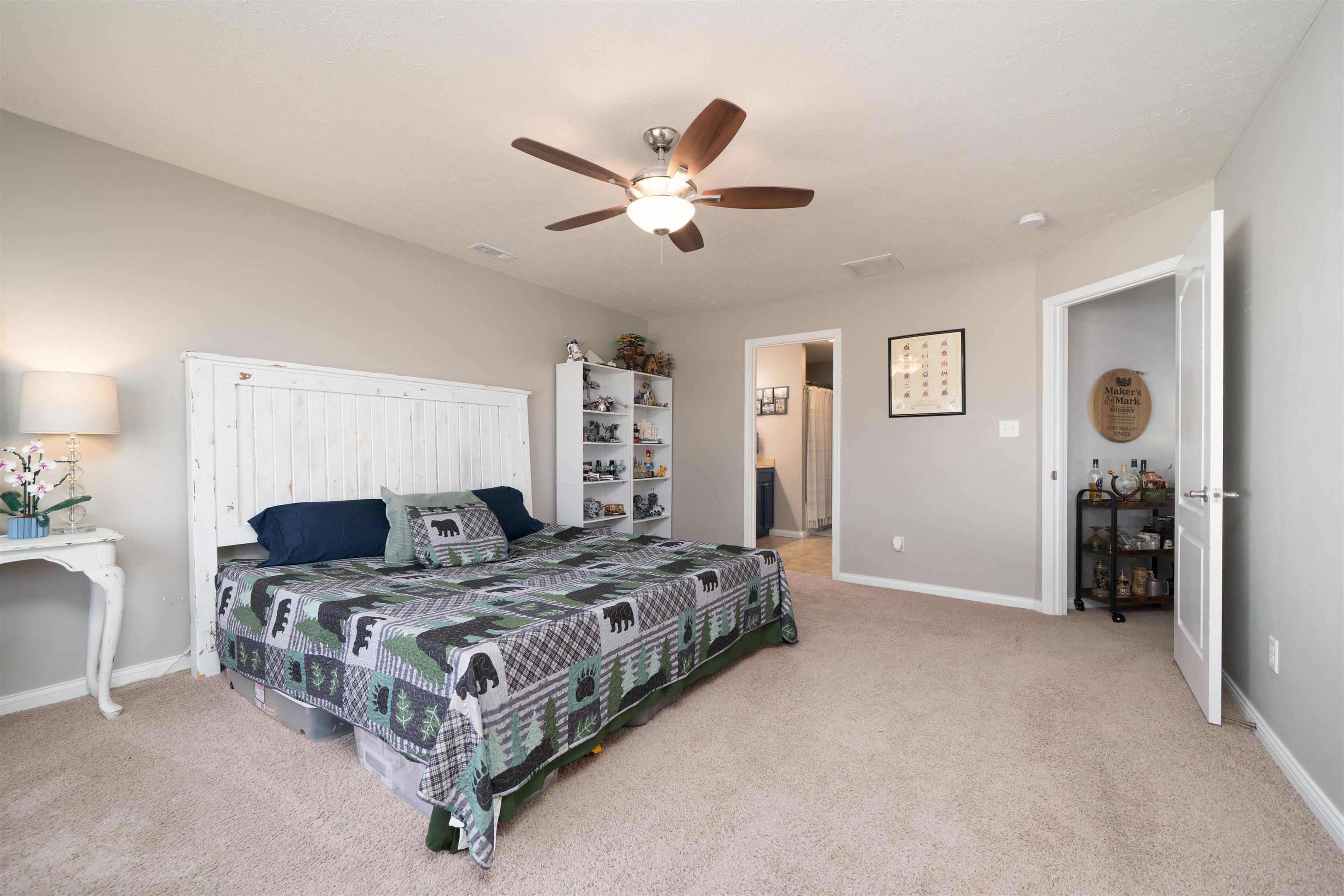 5166 Seabiscuit Loop, Owensboro, Kentucky 42301, 3 Bedrooms Bedrooms, ,2 BathroomsBathrooms,Single Family Residence,For Sale,Seabiscuit Loop,93971