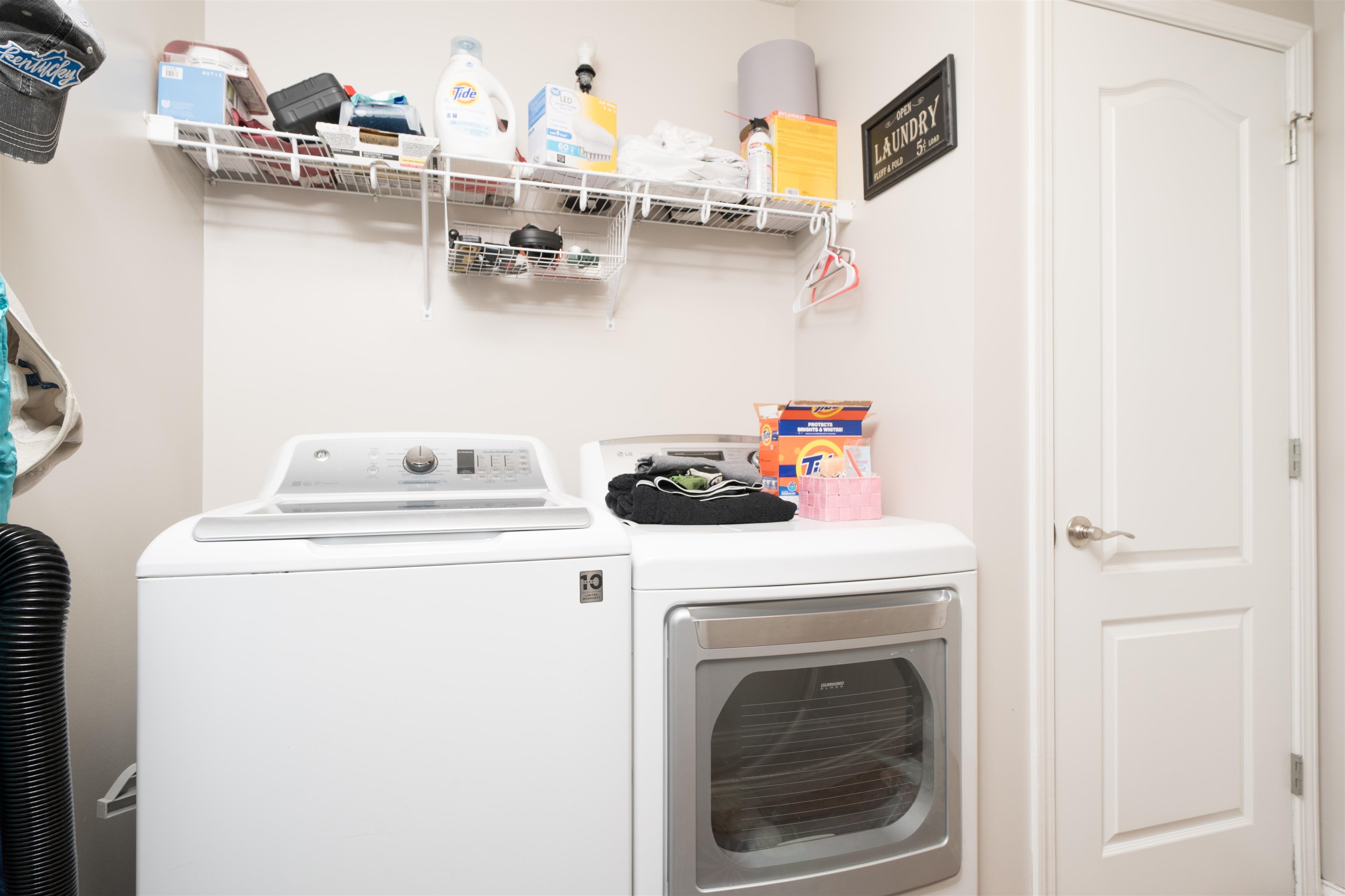 5166 Seabiscuit Loop, Owensboro, Kentucky 42301, 3 Bedrooms Bedrooms, ,2 BathroomsBathrooms,Single Family Residence,For Sale,Seabiscuit Loop,93971