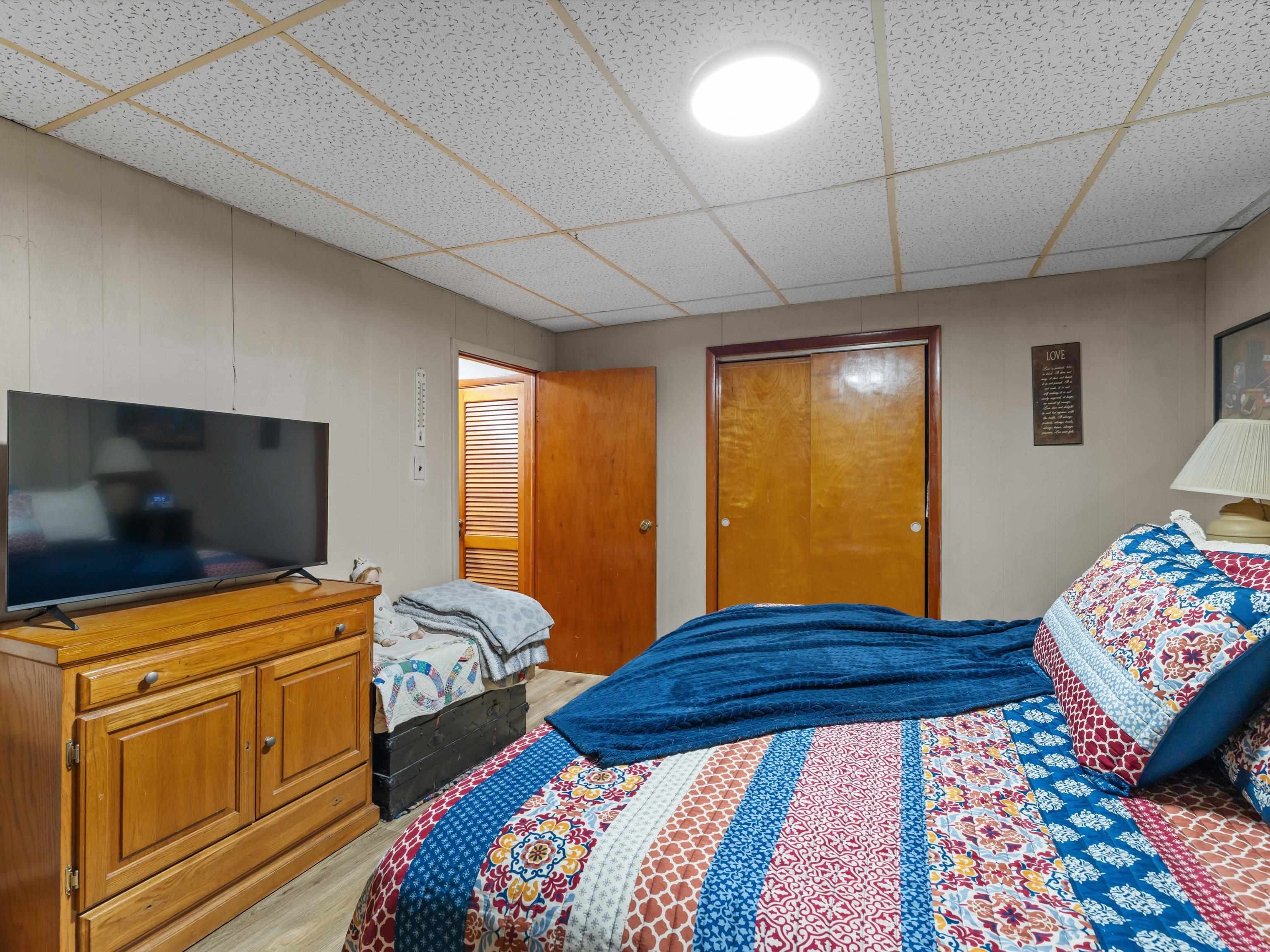 122 Highland Ave, Madisonville, Kentucky 42431, 2 Bedrooms Bedrooms, ,1 BathroomBathrooms,Single Family Residence,For Sale,Highland Ave,93974