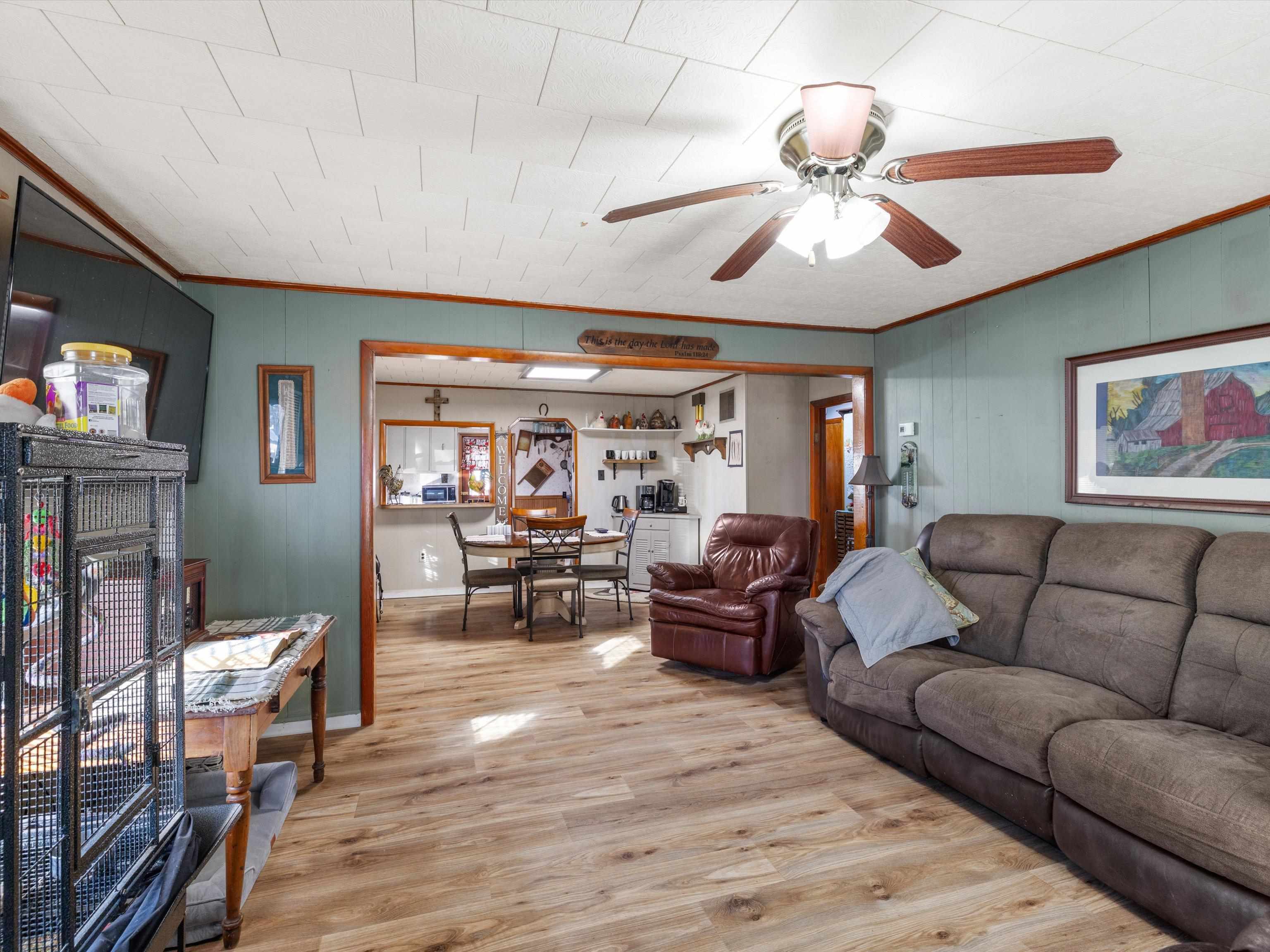 122 Highland Ave, Madisonville, Kentucky 42431, 2 Bedrooms Bedrooms, ,1 BathroomBathrooms,Single Family Residence,For Sale,Highland Ave,93974