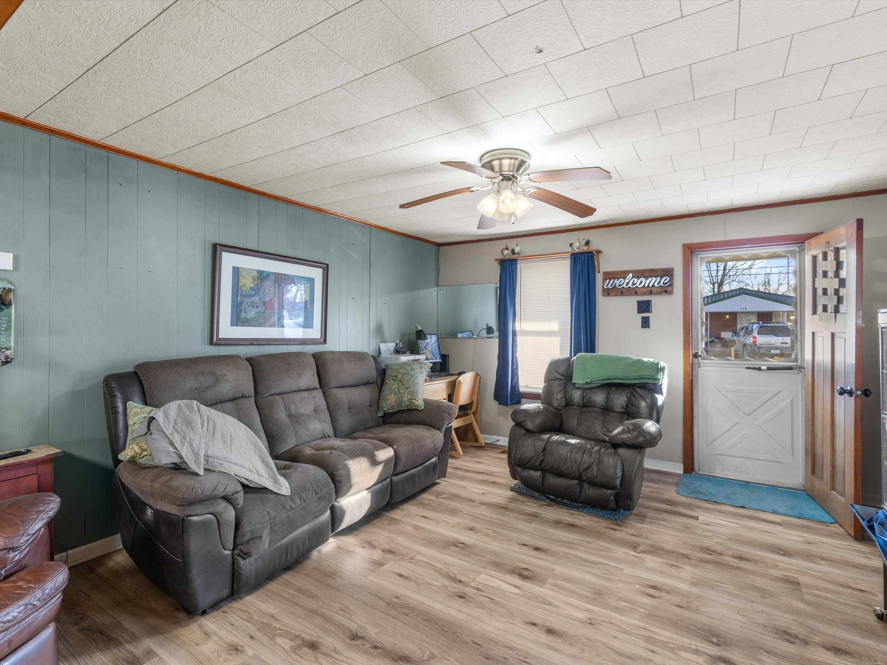 122 Highland Ave, Madisonville, Kentucky 42431, 2 Bedrooms Bedrooms, ,1 BathroomBathrooms,Single Family Residence,For Sale,Highland Ave,93974