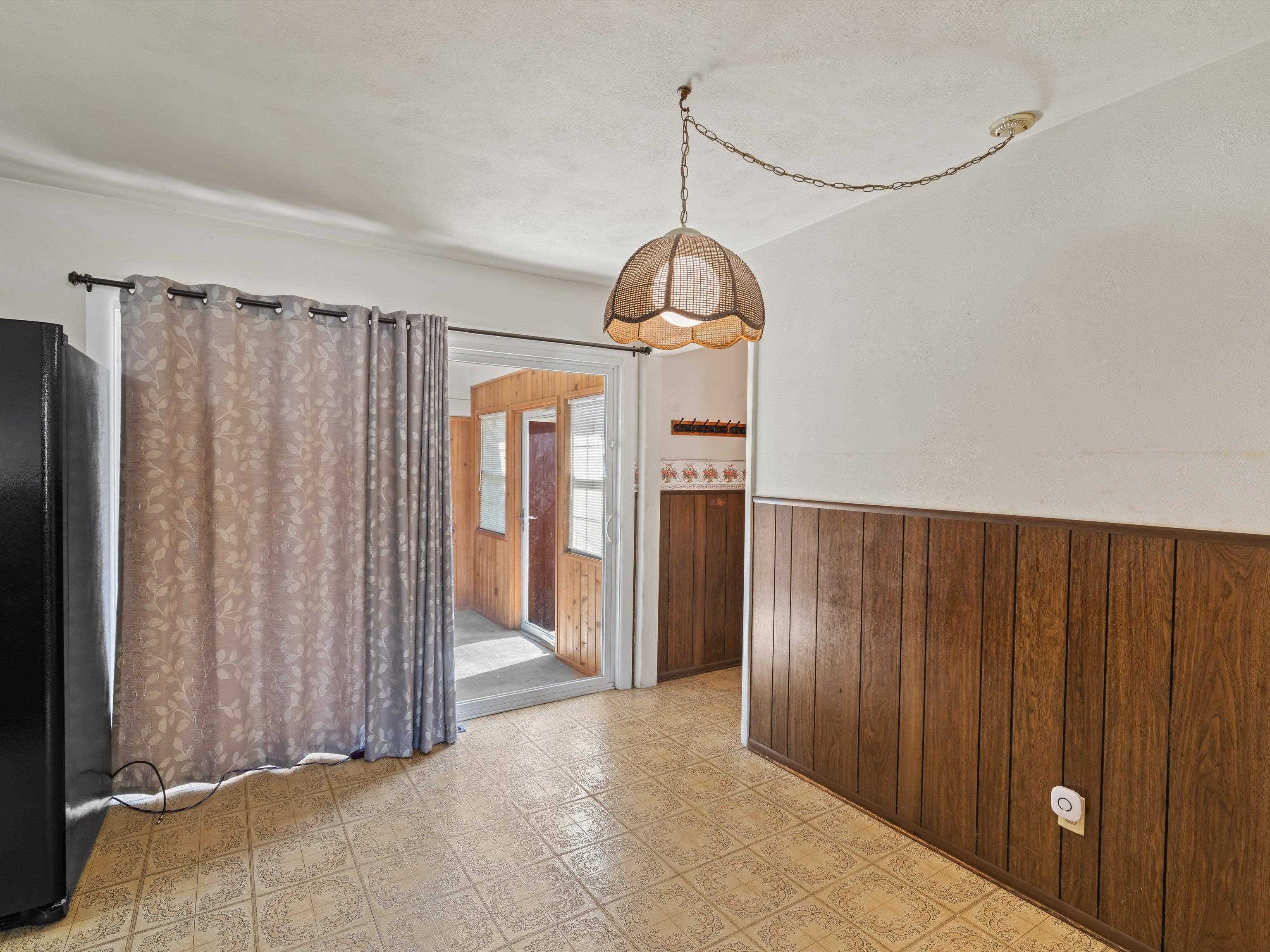 816 Booth Ave., Owensboro, Kentucky 42301, 3 Bedrooms Bedrooms, ,2 BathroomsBathrooms,Single Family Residence,For Sale,Booth Ave.,93975