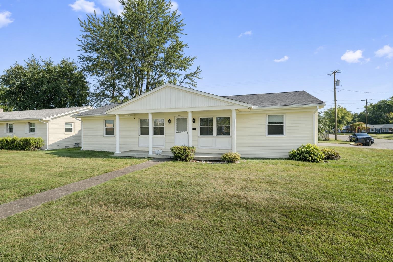 816 Booth Ave., Owensboro, Kentucky 42301, 3 Bedrooms Bedrooms, ,2 BathroomsBathrooms,Single Family Residence,For Sale,Booth Ave.,93975