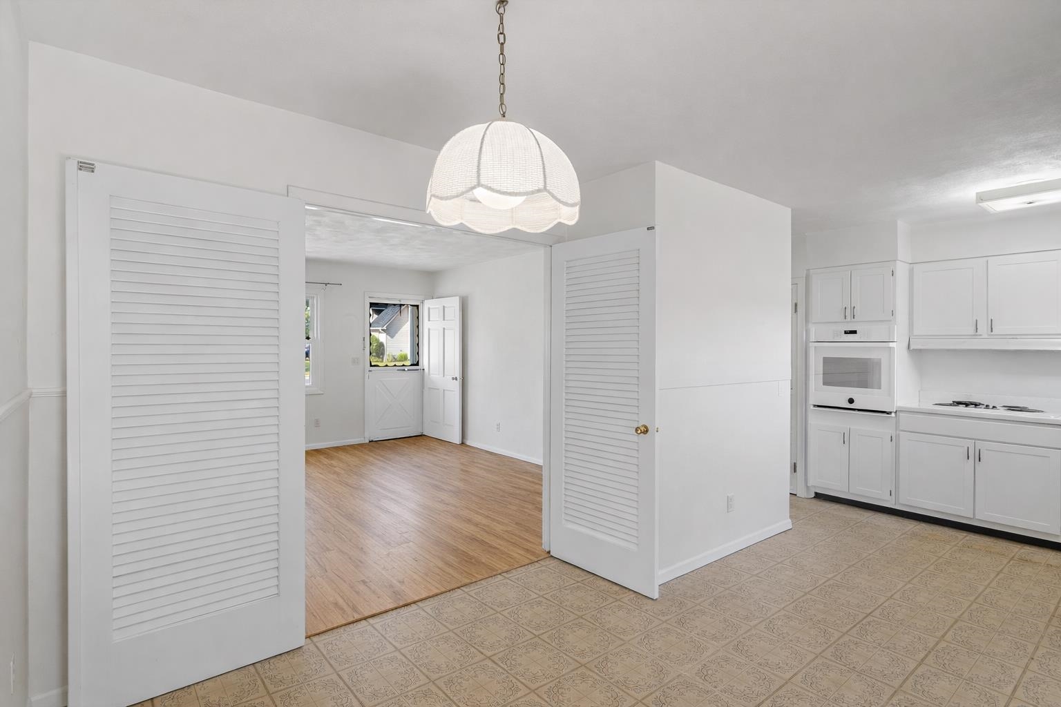 816 Booth Ave., Owensboro, Kentucky 42301, 3 Bedrooms Bedrooms, ,2 BathroomsBathrooms,Single Family Residence,For Sale,Booth Ave.,93975