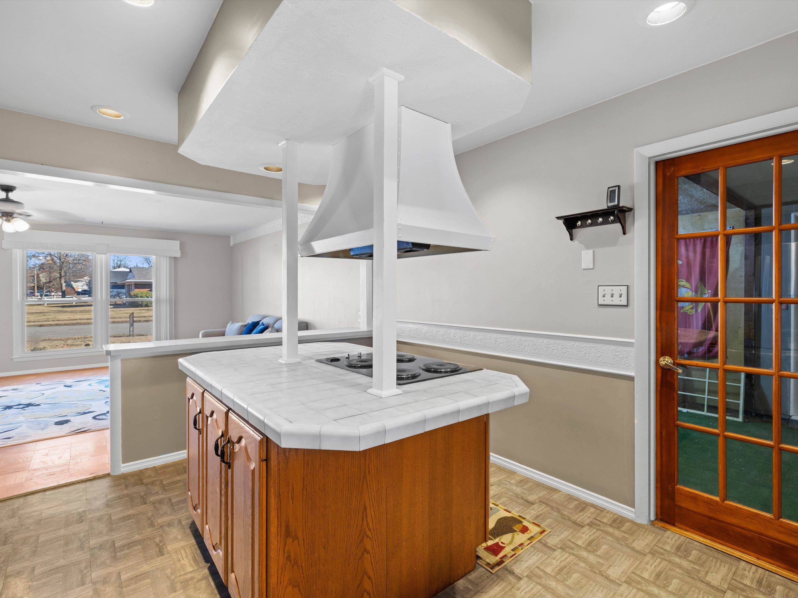 2416 Cavalcade Drive, Owensboro, Kentucky 42301, 3 Bedrooms Bedrooms, ,1 BathroomBathrooms,Ranch,For Sale,Cavalcade Drive,93976